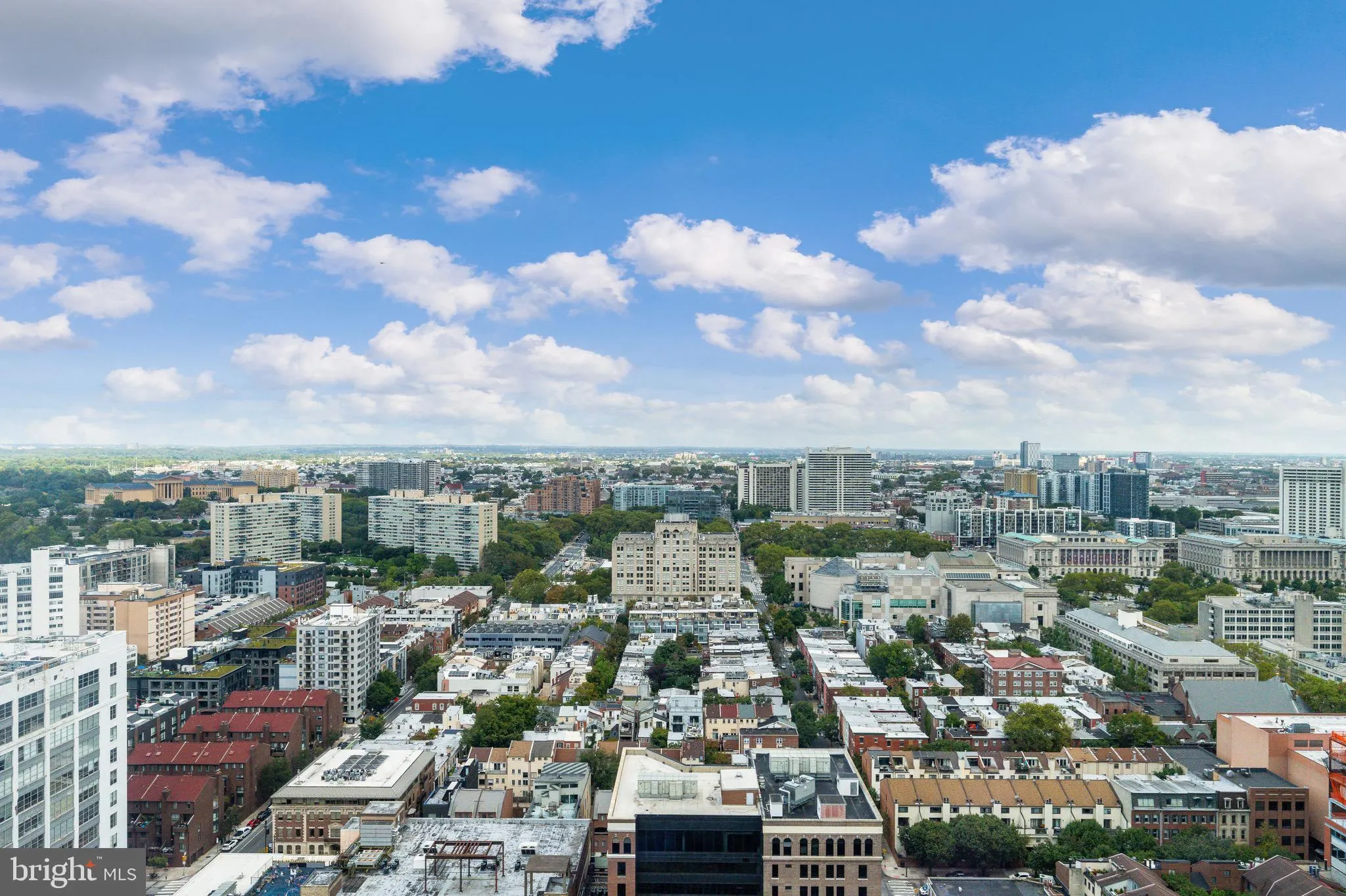 Philadelphia, Pennsylvania 19103, United States, 1 Bedroom Bedrooms, ,2 BathroomsBathrooms,Residential,Pending,42178