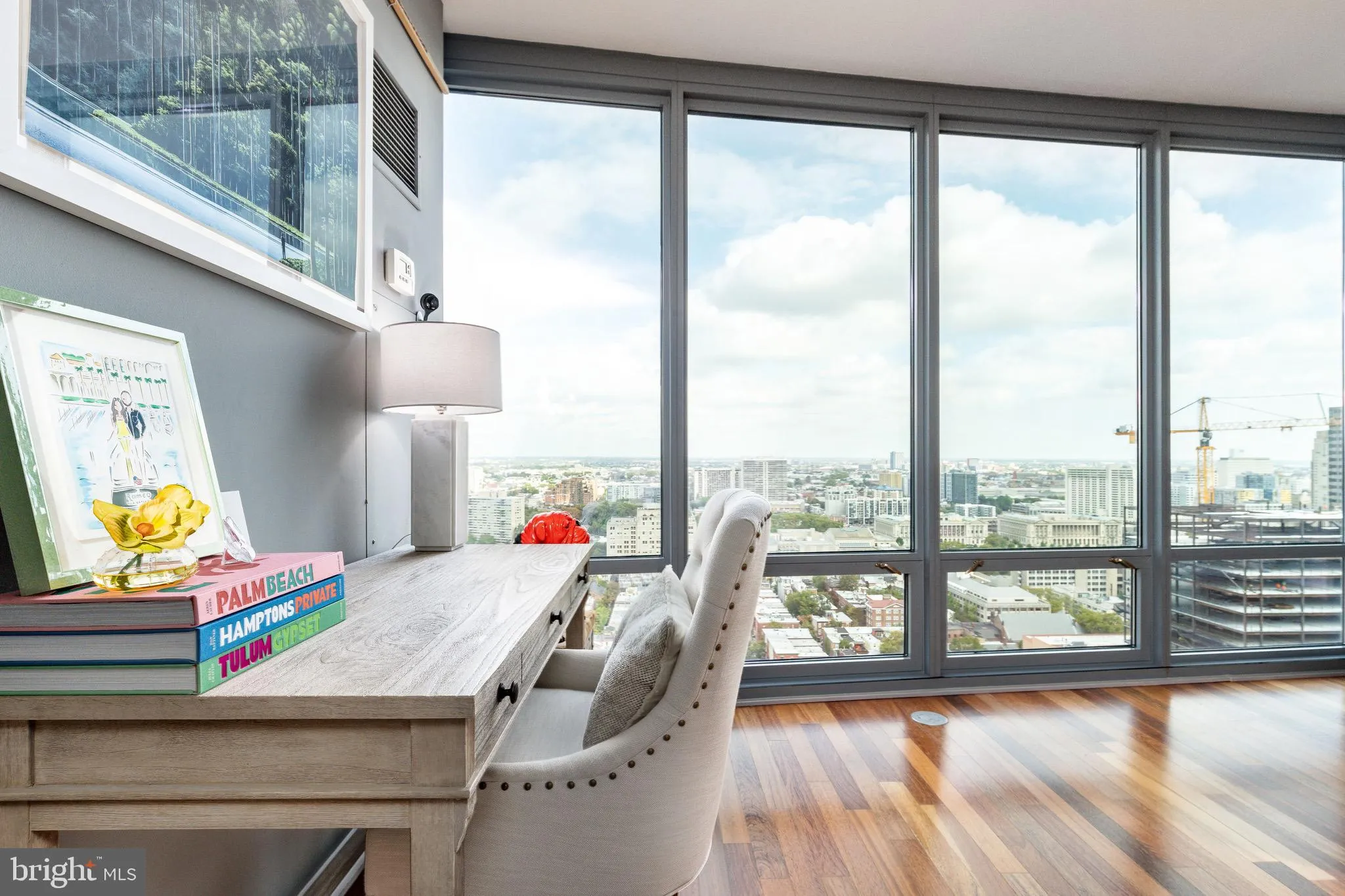 Philadelphia, Pennsylvania 19103, United States, 1 Bedroom Bedrooms, ,2 BathroomsBathrooms,Residential,Pending,42178