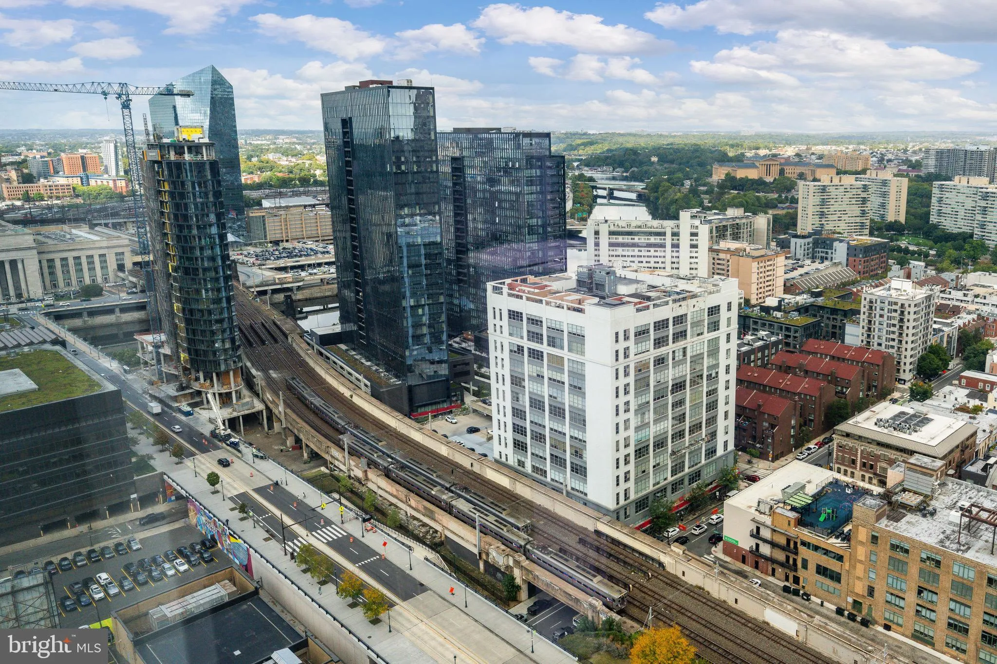 Philadelphia, Pennsylvania 19103, United States, 1 Bedroom Bedrooms, ,2 BathroomsBathrooms,Residential,Pending,42178