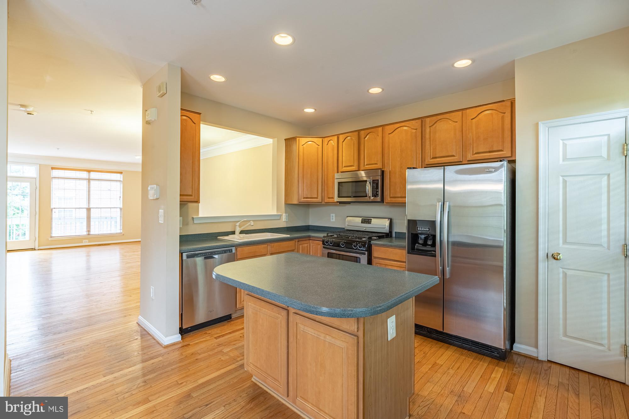 CAMERON STATION - Residential Lease