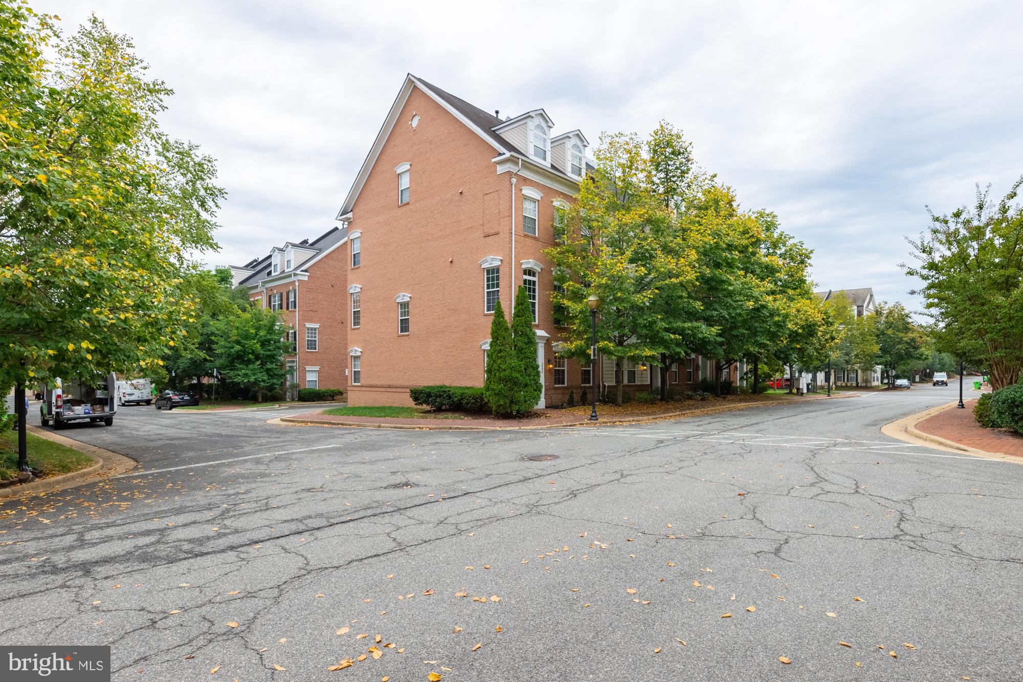 CAMERON STATION - Residential Lease