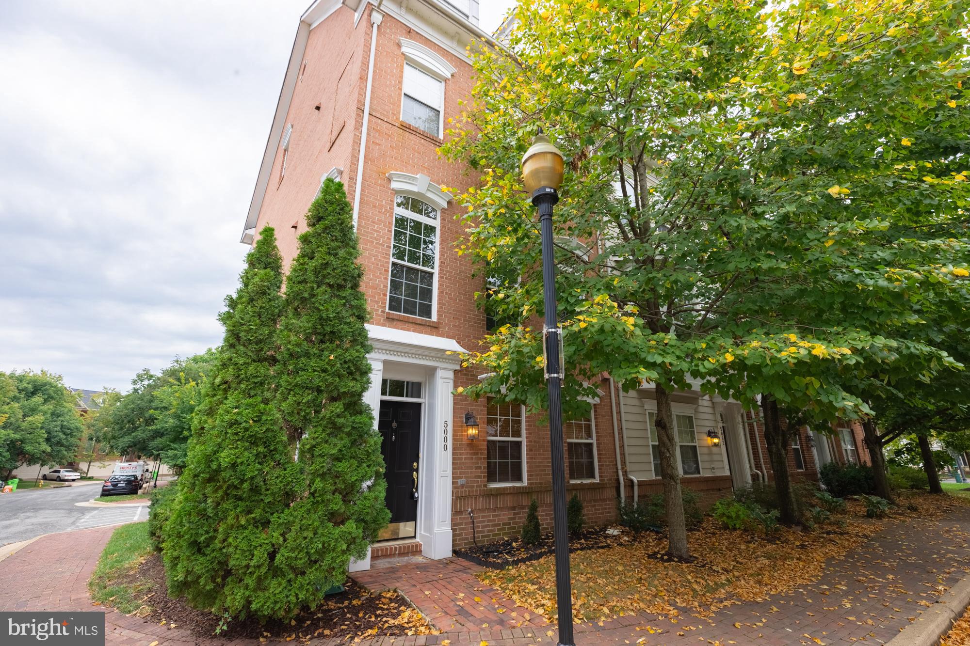 CAMERON STATION - Residential Lease