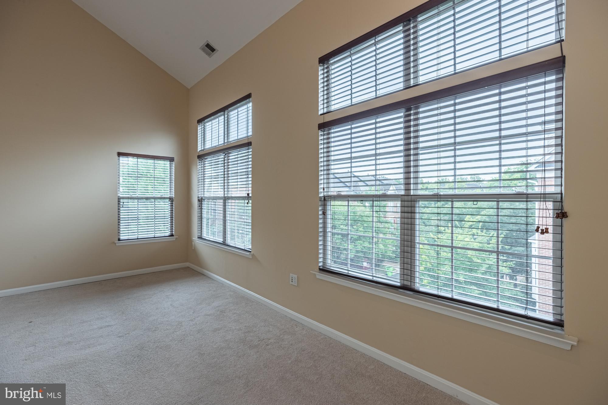 CAMERON STATION - Residential Lease