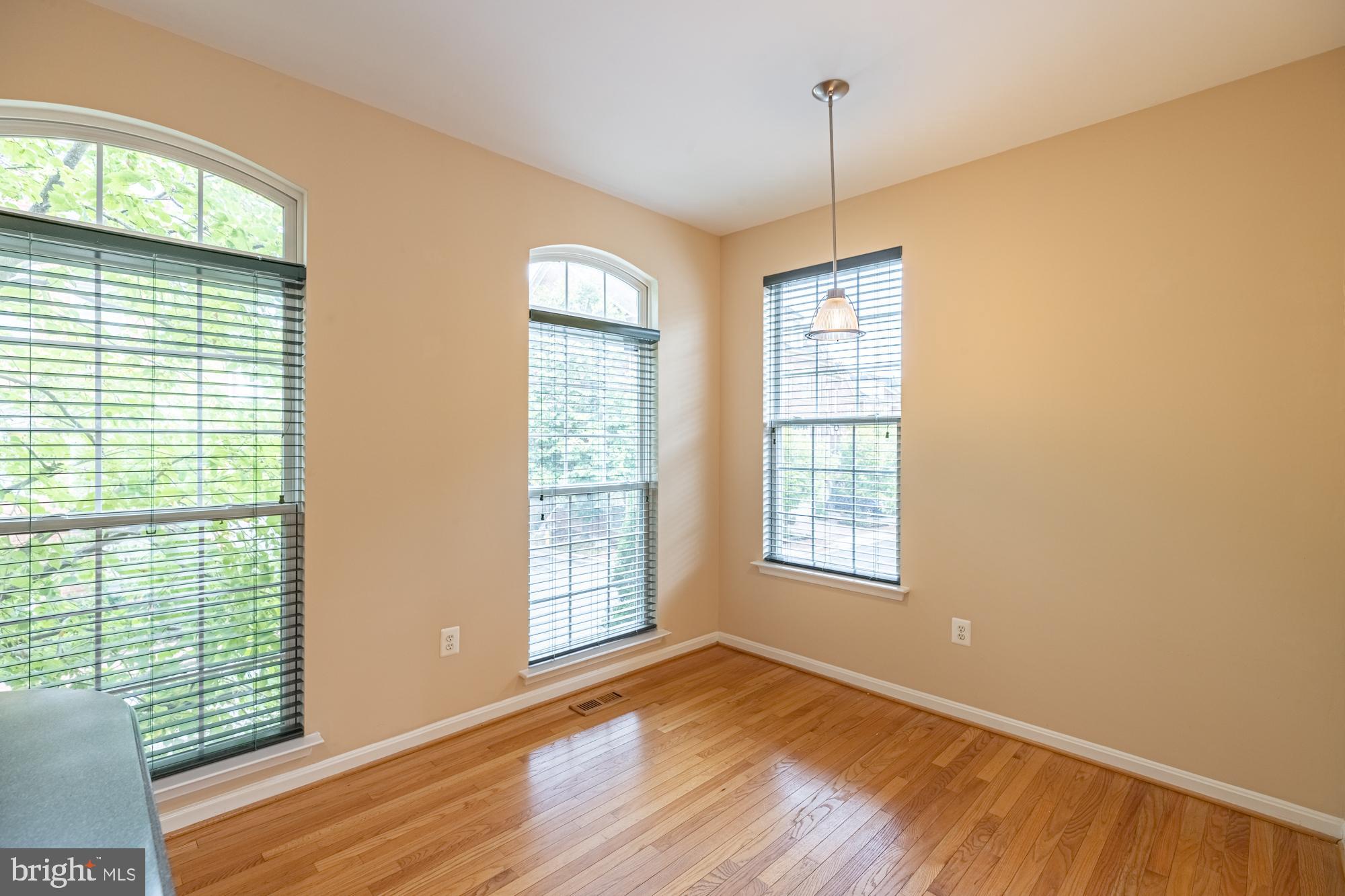 CAMERON STATION - Residential Lease