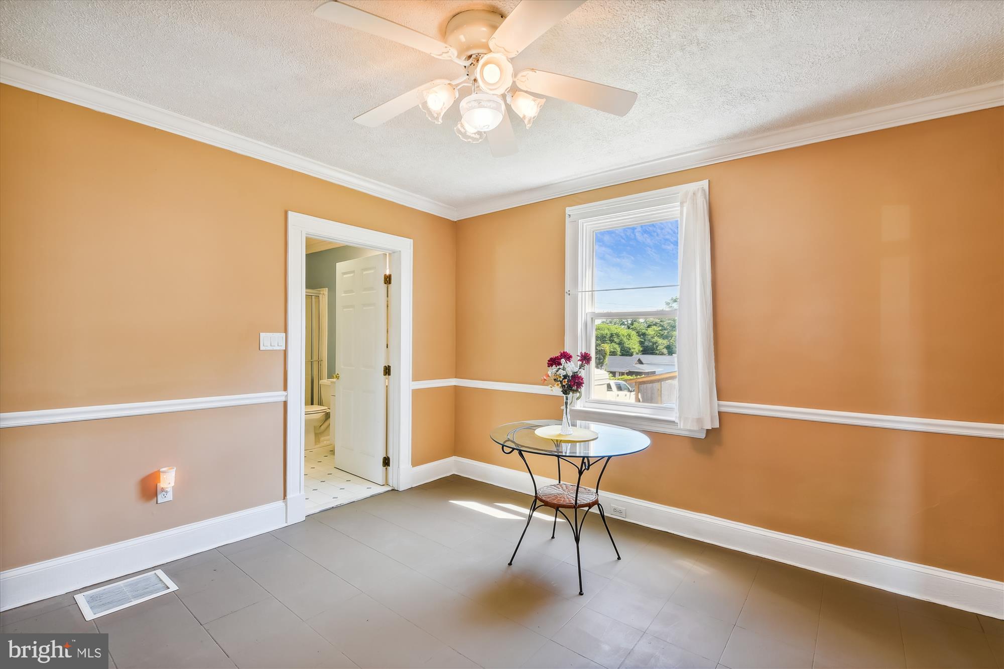 WINDSOR MILL - Residential