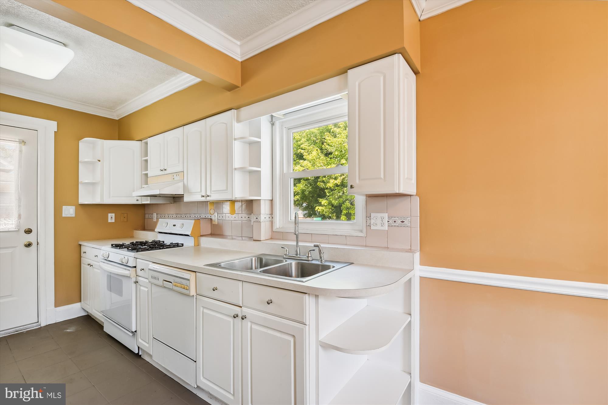 WINDSOR MILL - Residential