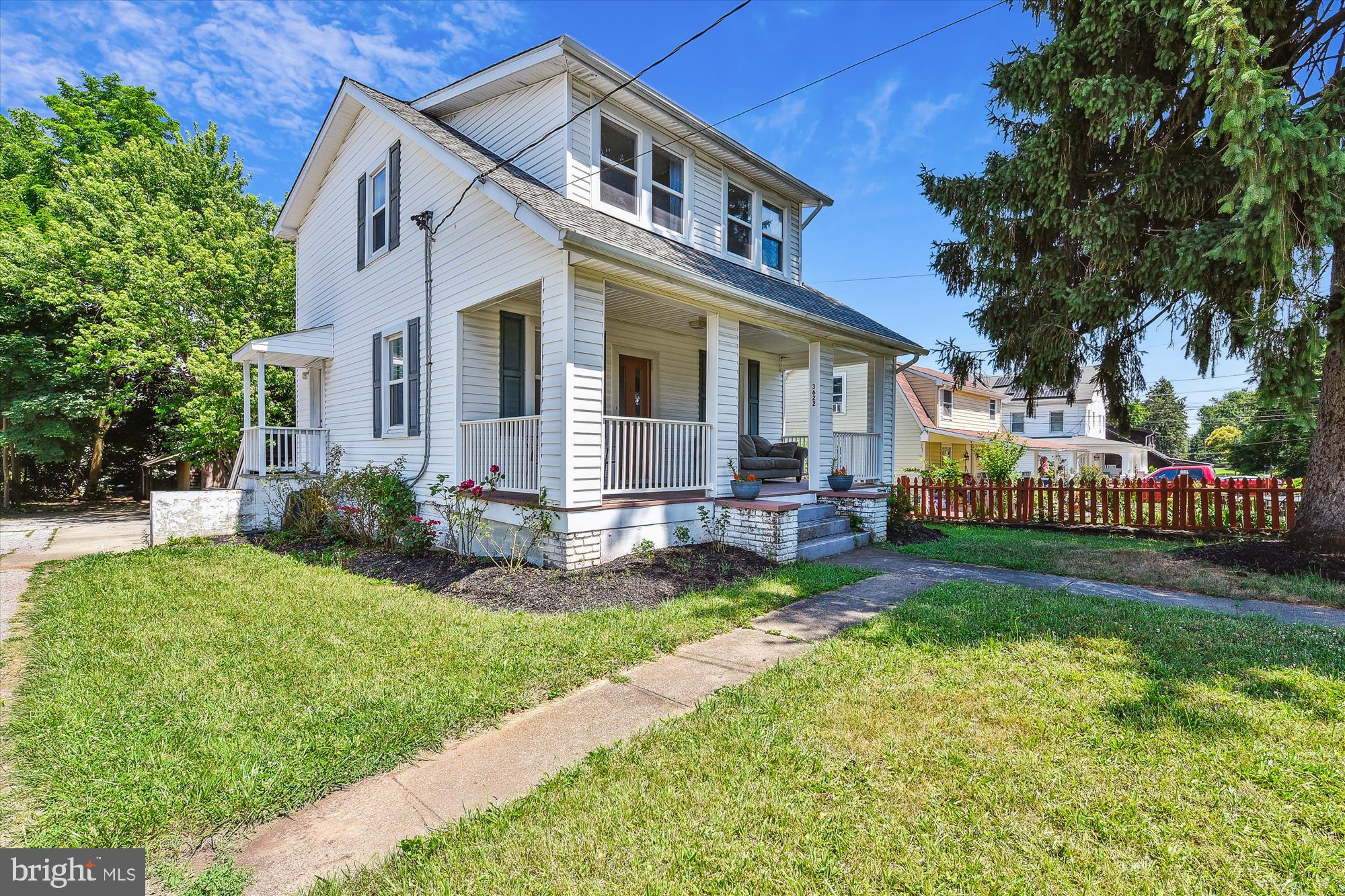 WINDSOR MILL - Residential