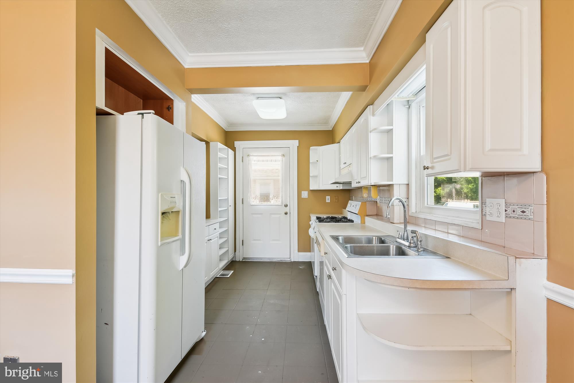 WINDSOR MILL - Residential