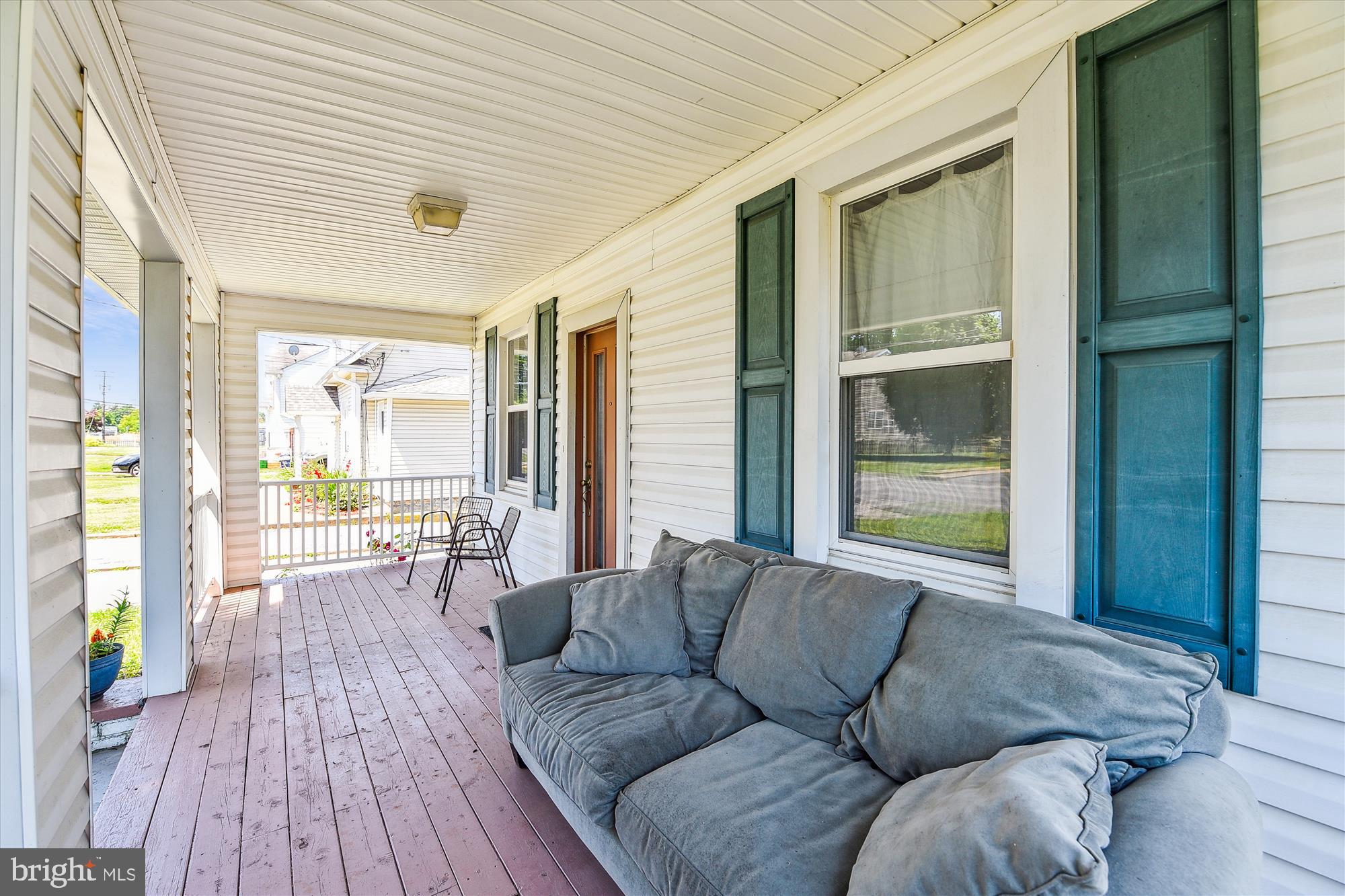 WINDSOR MILL - Residential