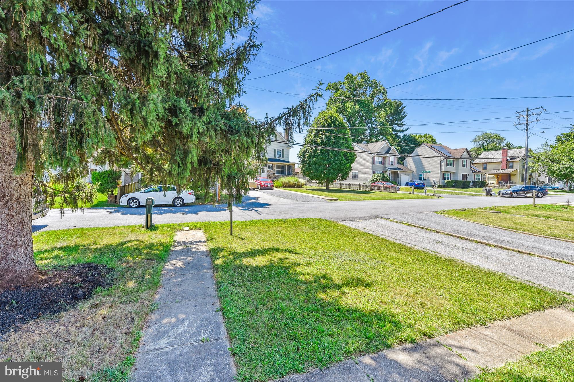 WINDSOR MILL - Residential