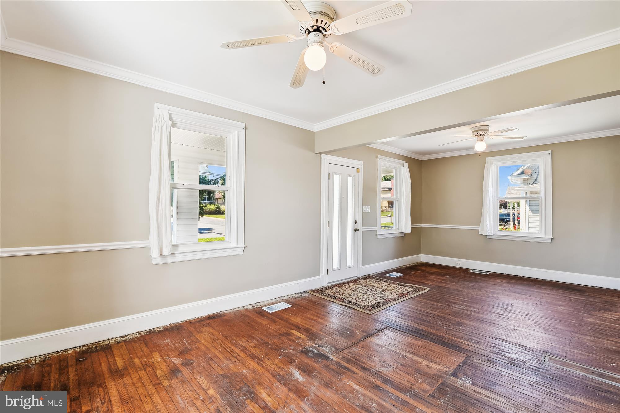 WINDSOR MILL - Residential