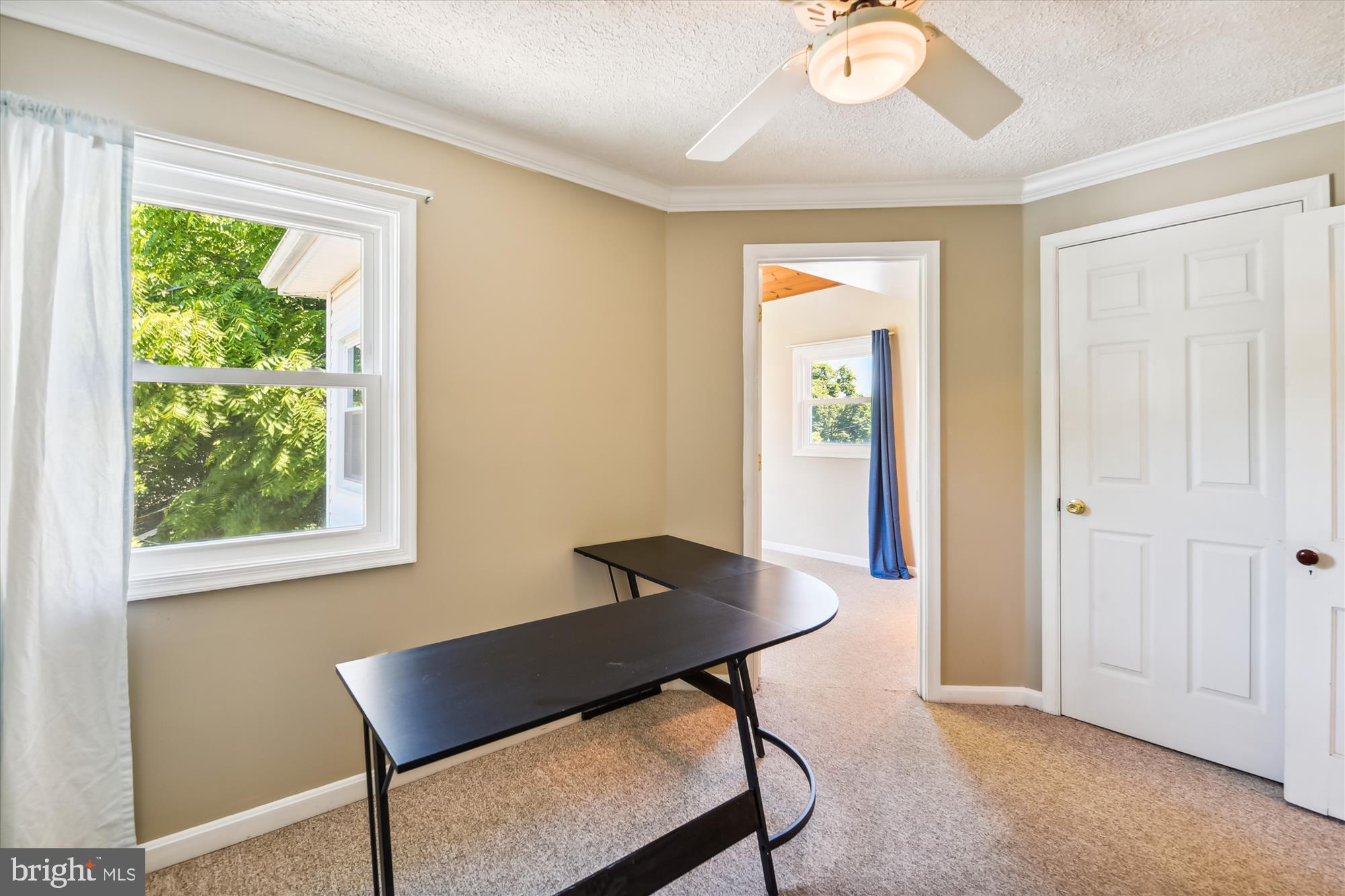 WINDSOR MILL - Residential