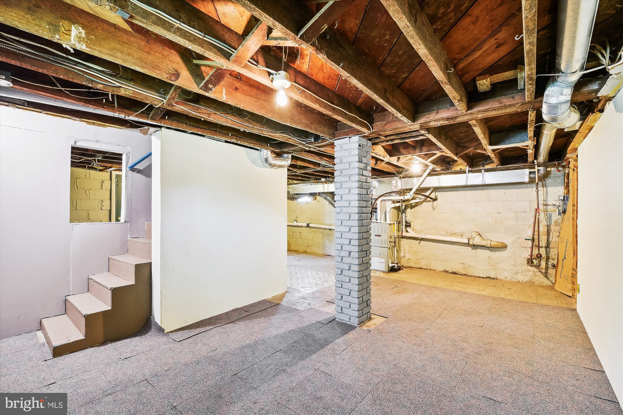 WINDSOR MILL - Residential