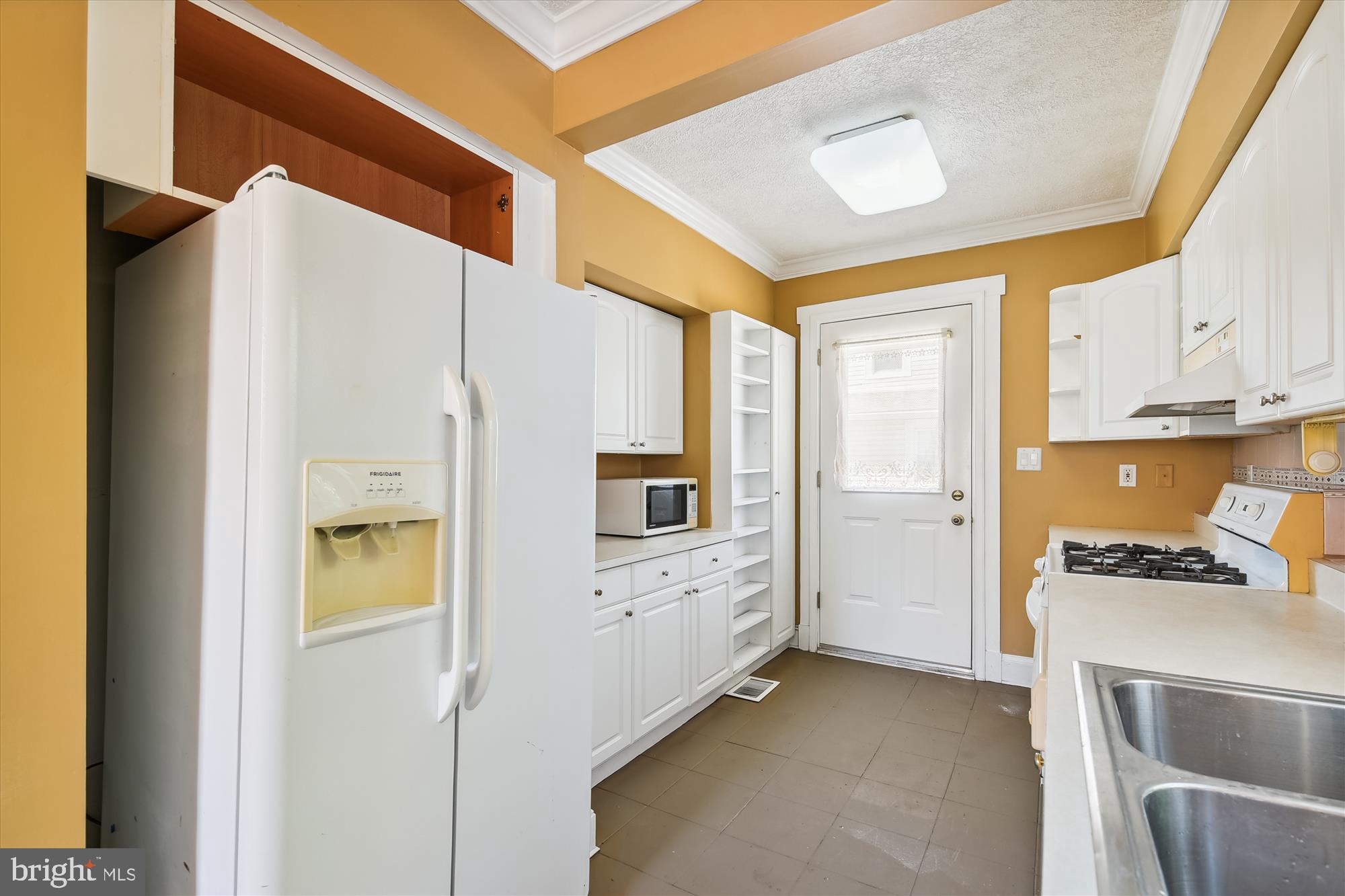 WINDSOR MILL - Residential