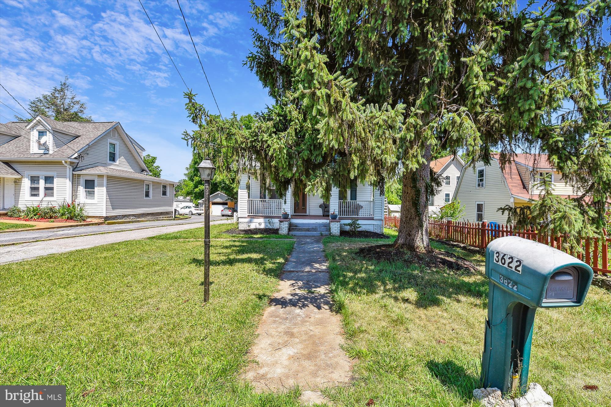 WINDSOR MILL - Residential