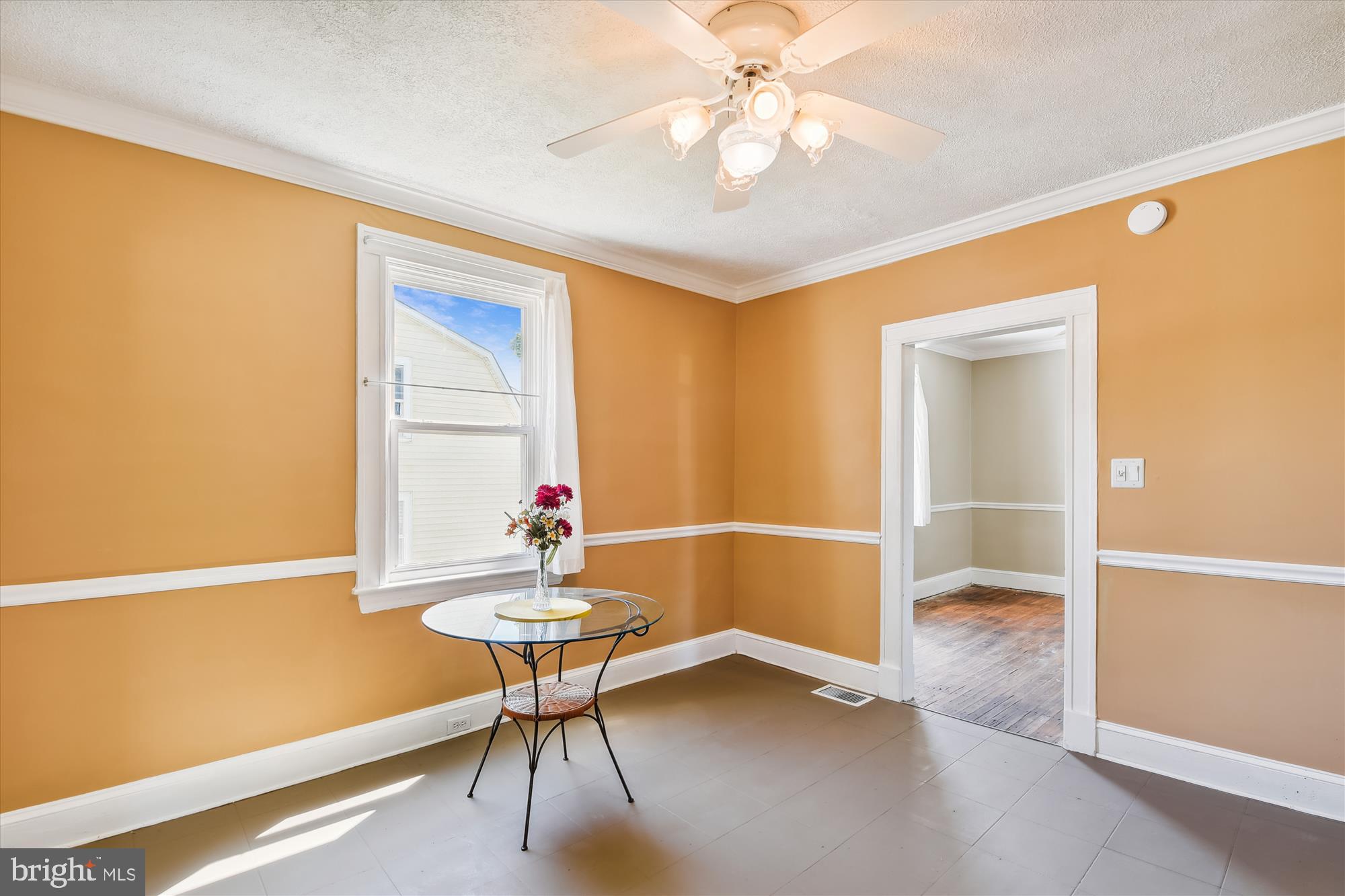 WINDSOR MILL - Residential