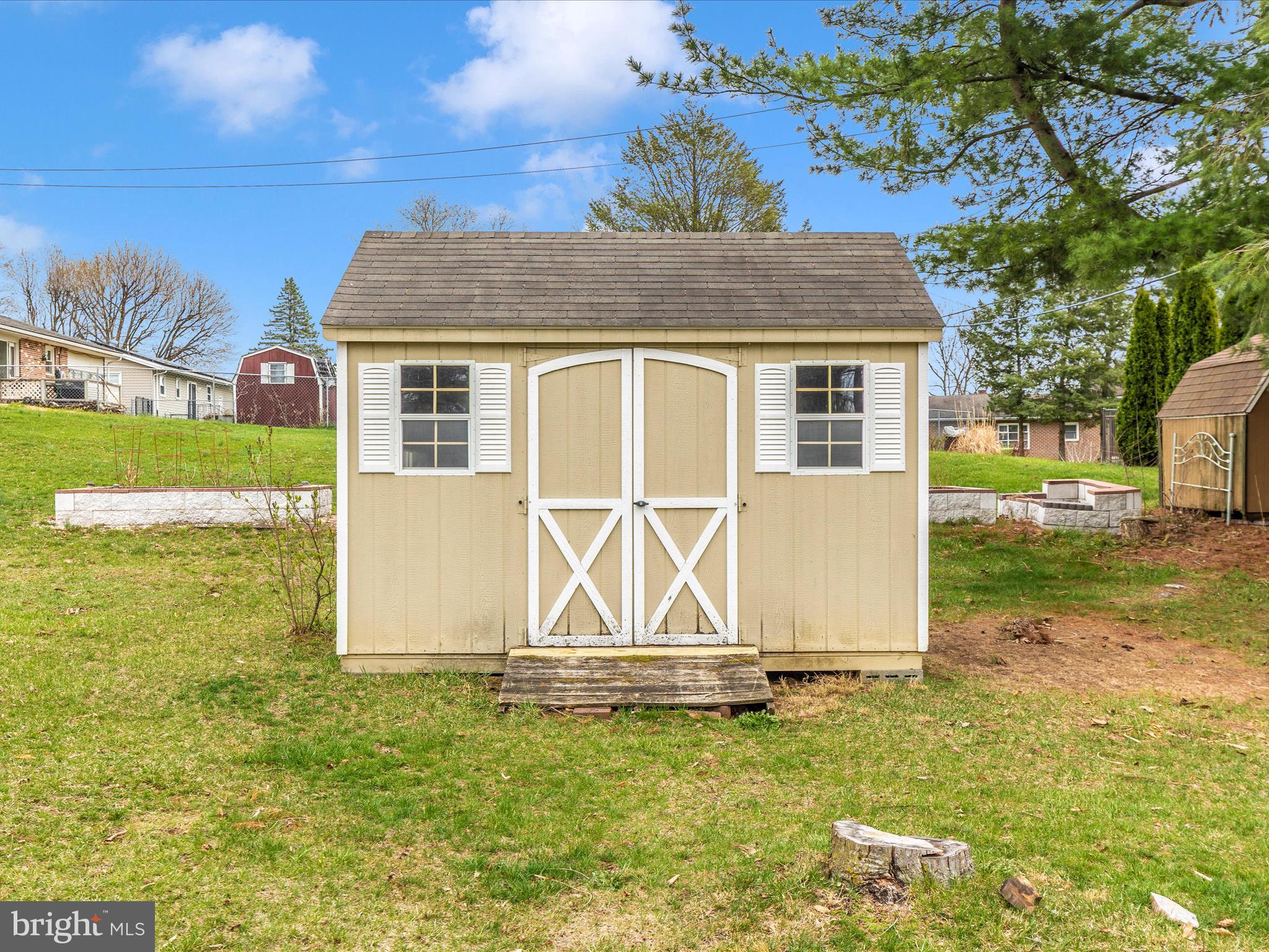 FAYETTEVILLE - Residential