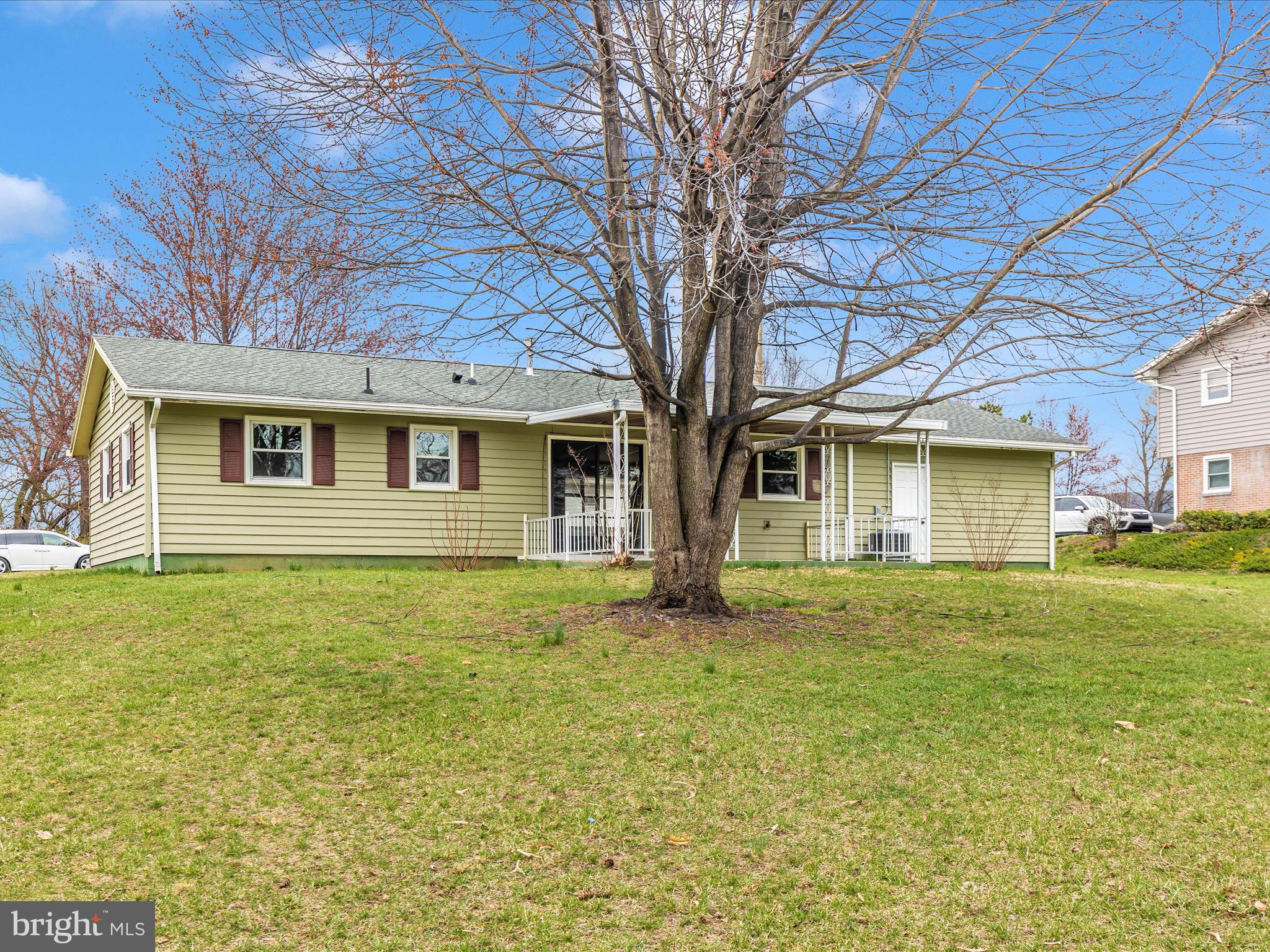 FAYETTEVILLE - Residential