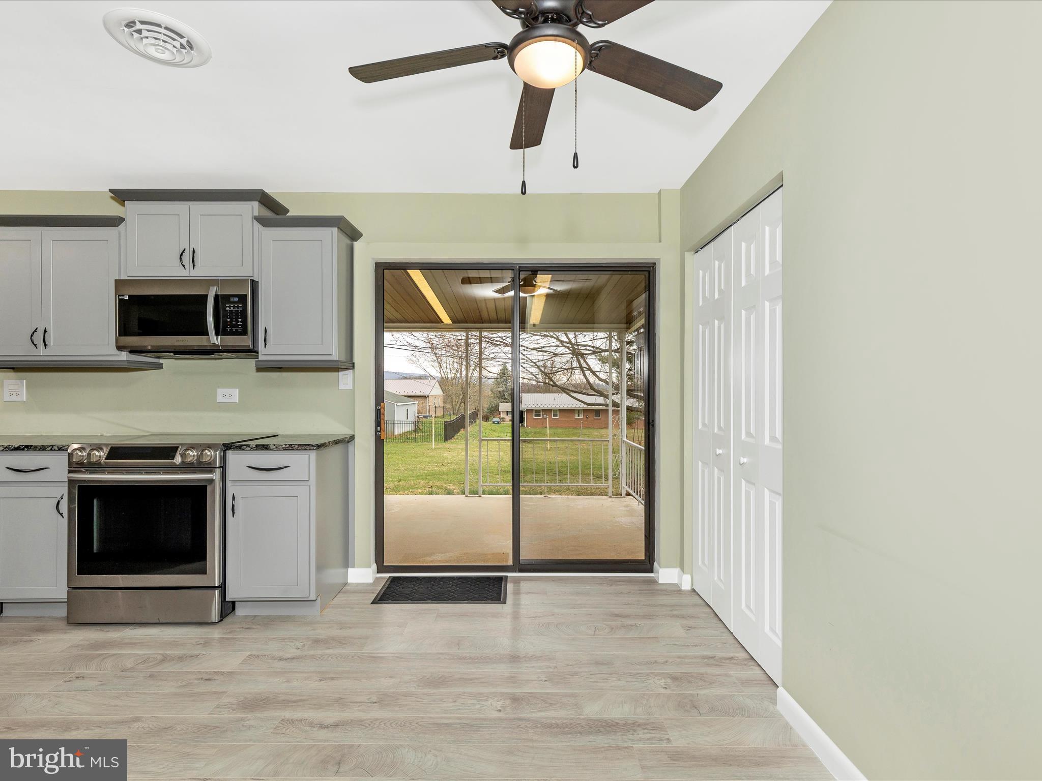 FAYETTEVILLE - Residential