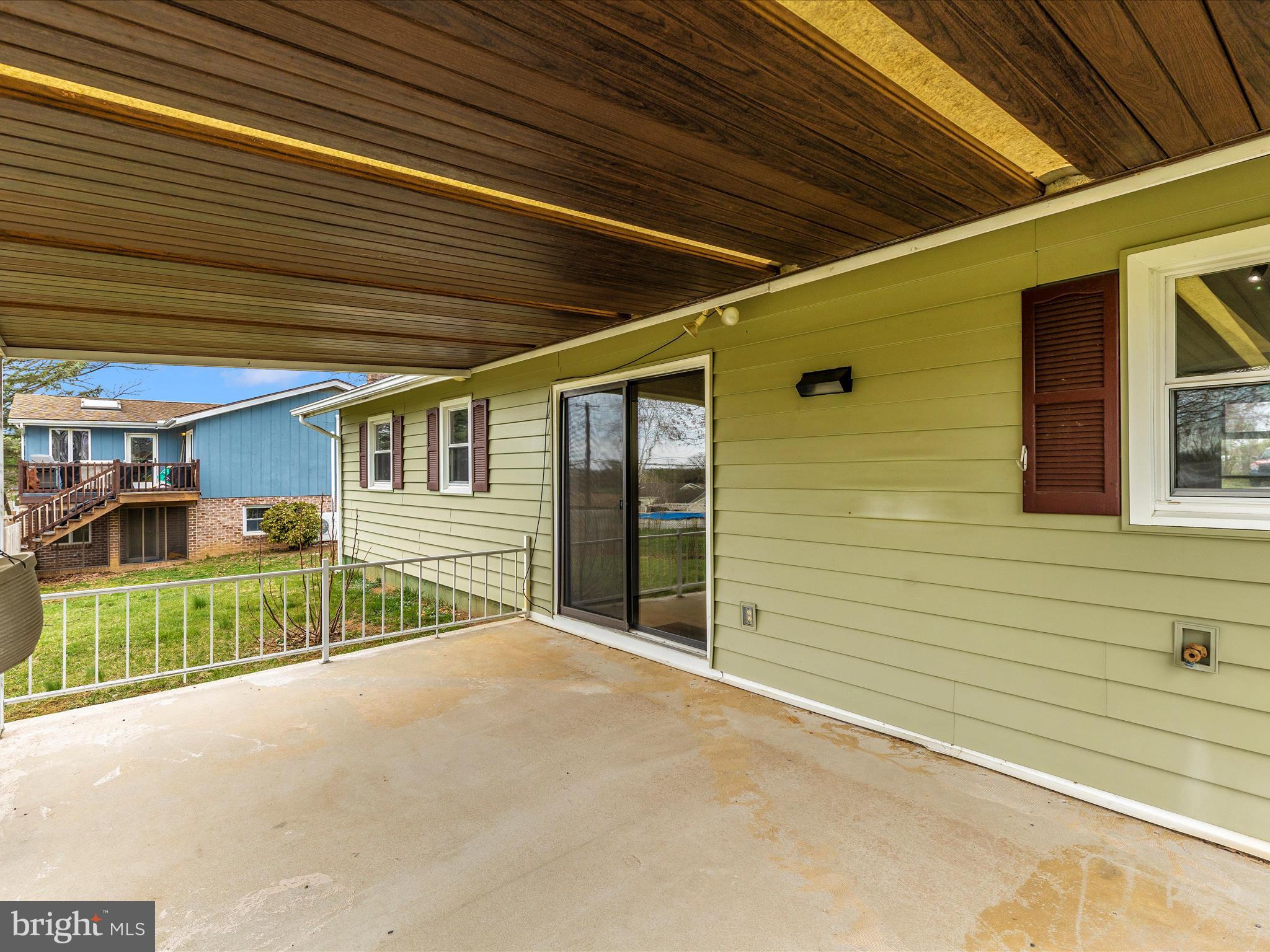 FAYETTEVILLE - Residential