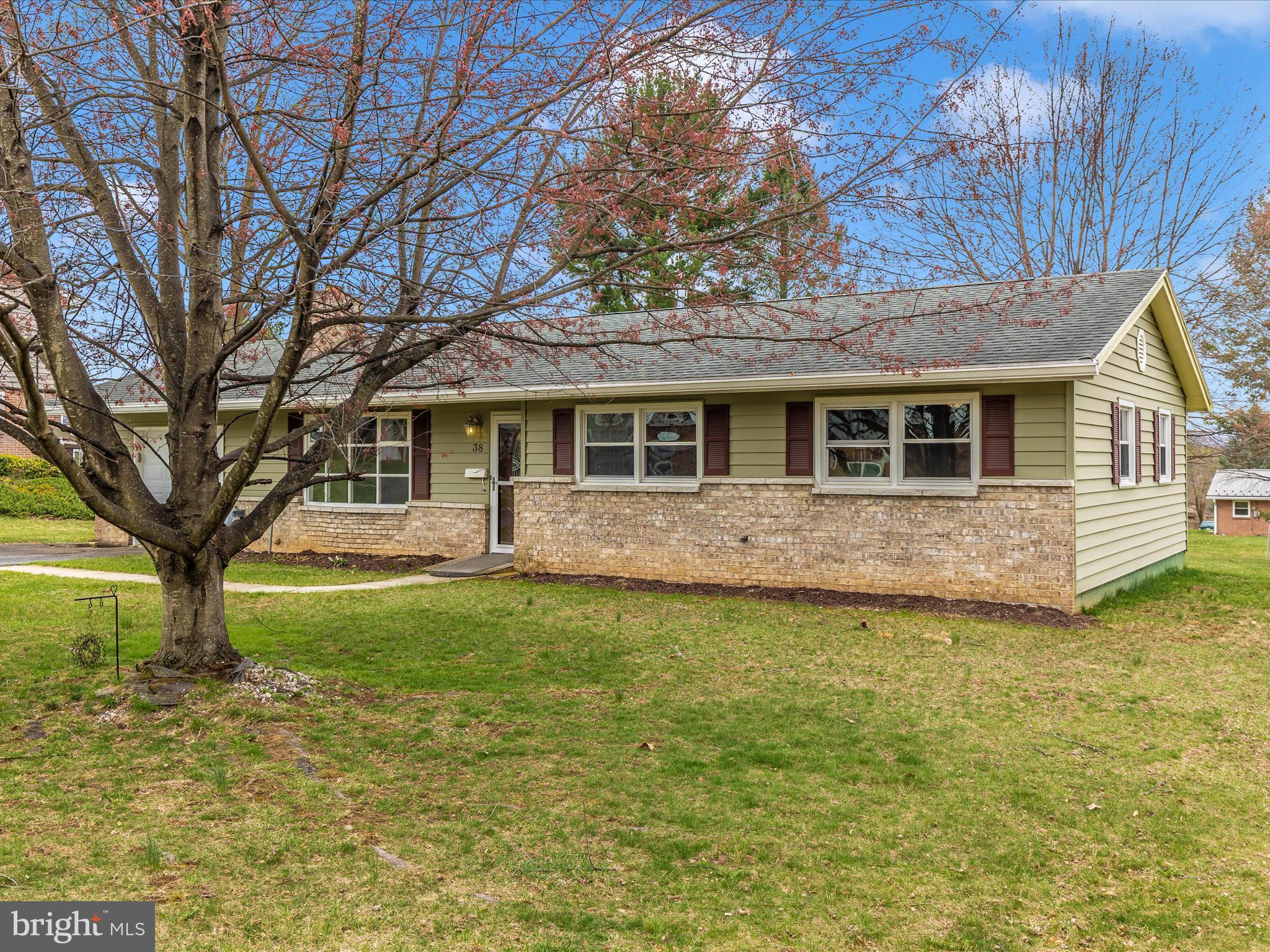 FAYETTEVILLE - Residential