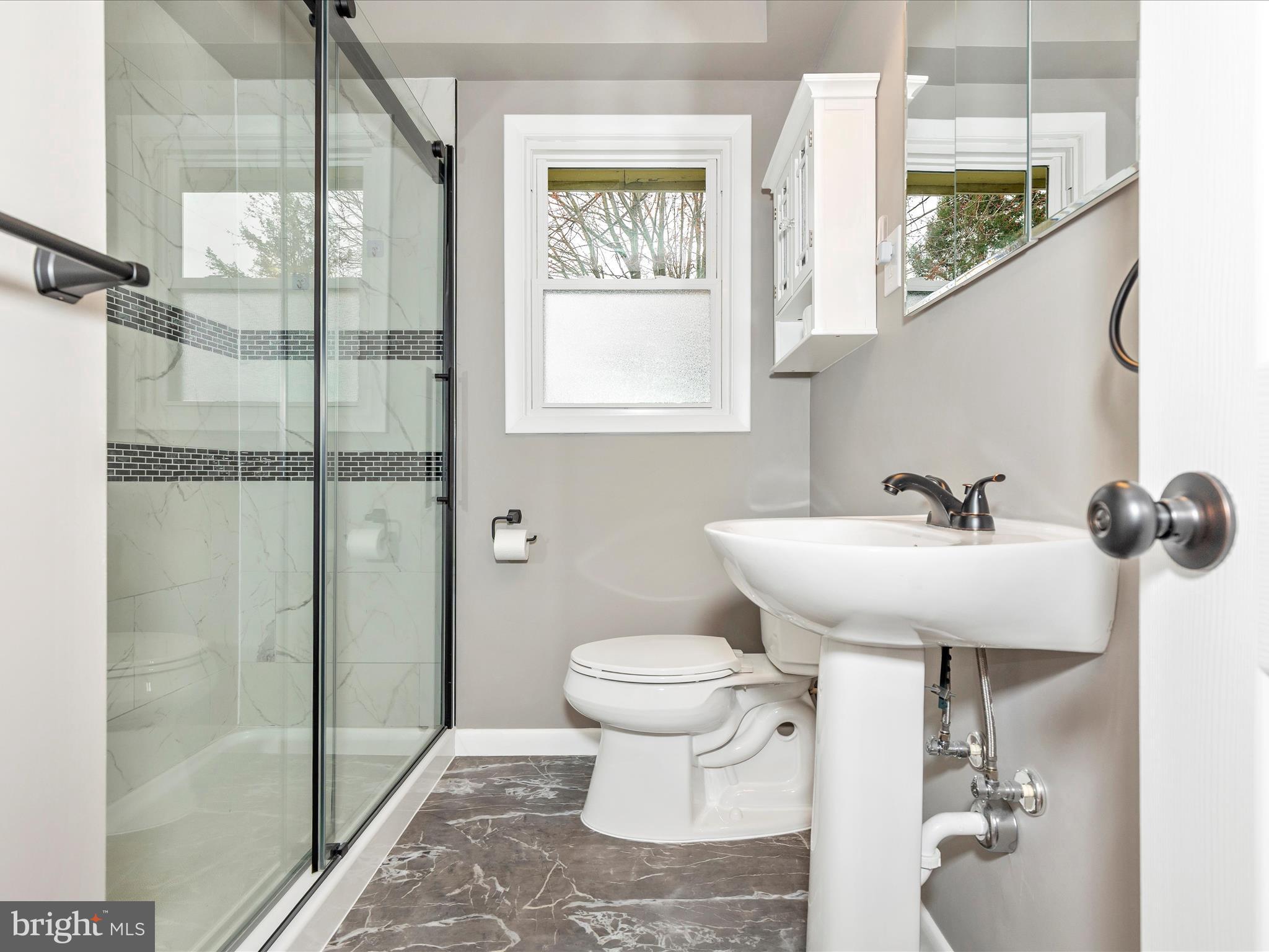 FAYETTEVILLE - Residential