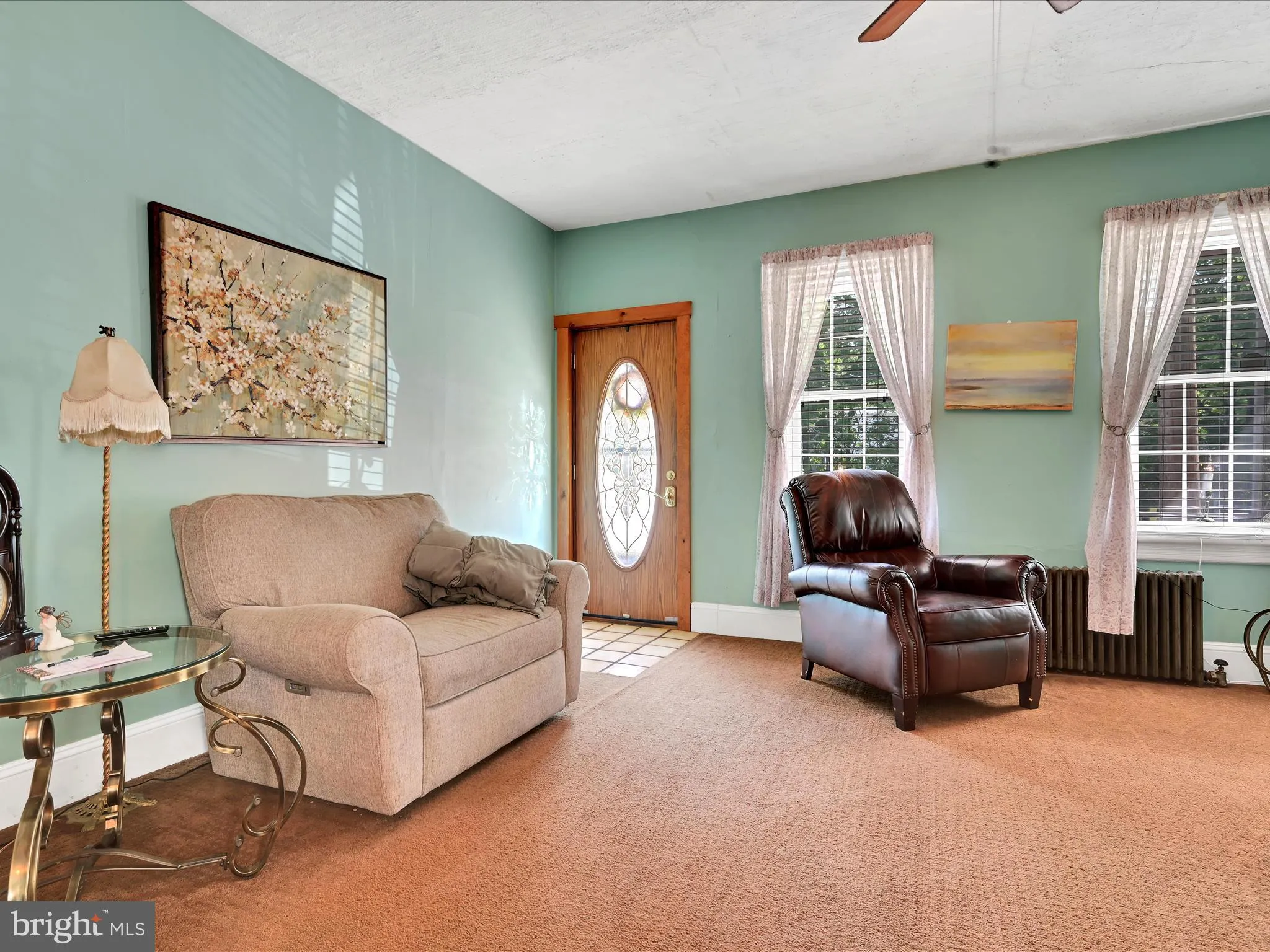 Saint Clair, Pennsylvania 17970, United States, 3 Bedrooms Bedrooms, ,2 BathroomsBathrooms,Residential,Pending,127459