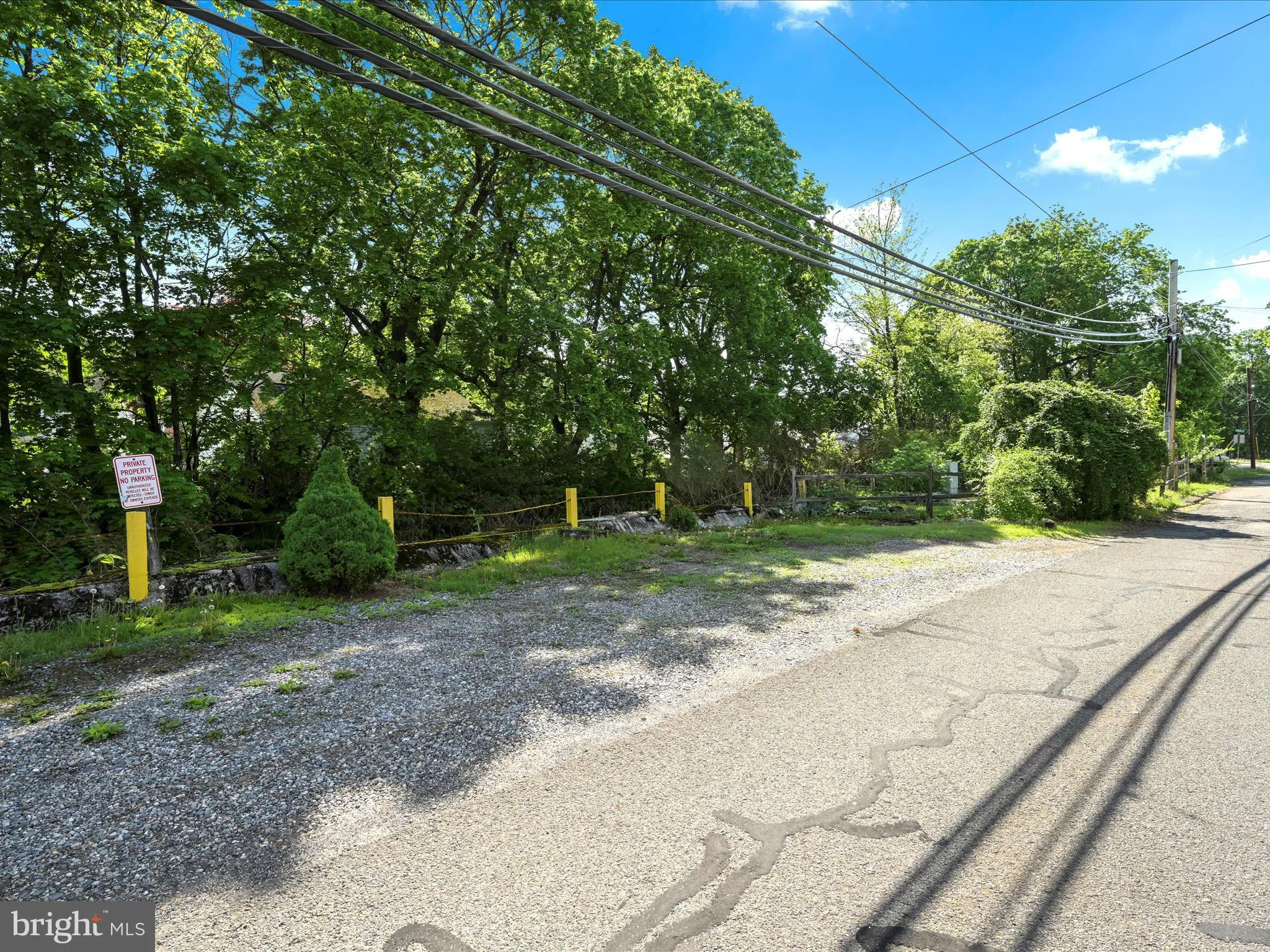 Saint Clair, Pennsylvania 17970, United States, 3 Bedrooms Bedrooms, ,2 BathroomsBathrooms,Residential,Pending,127459