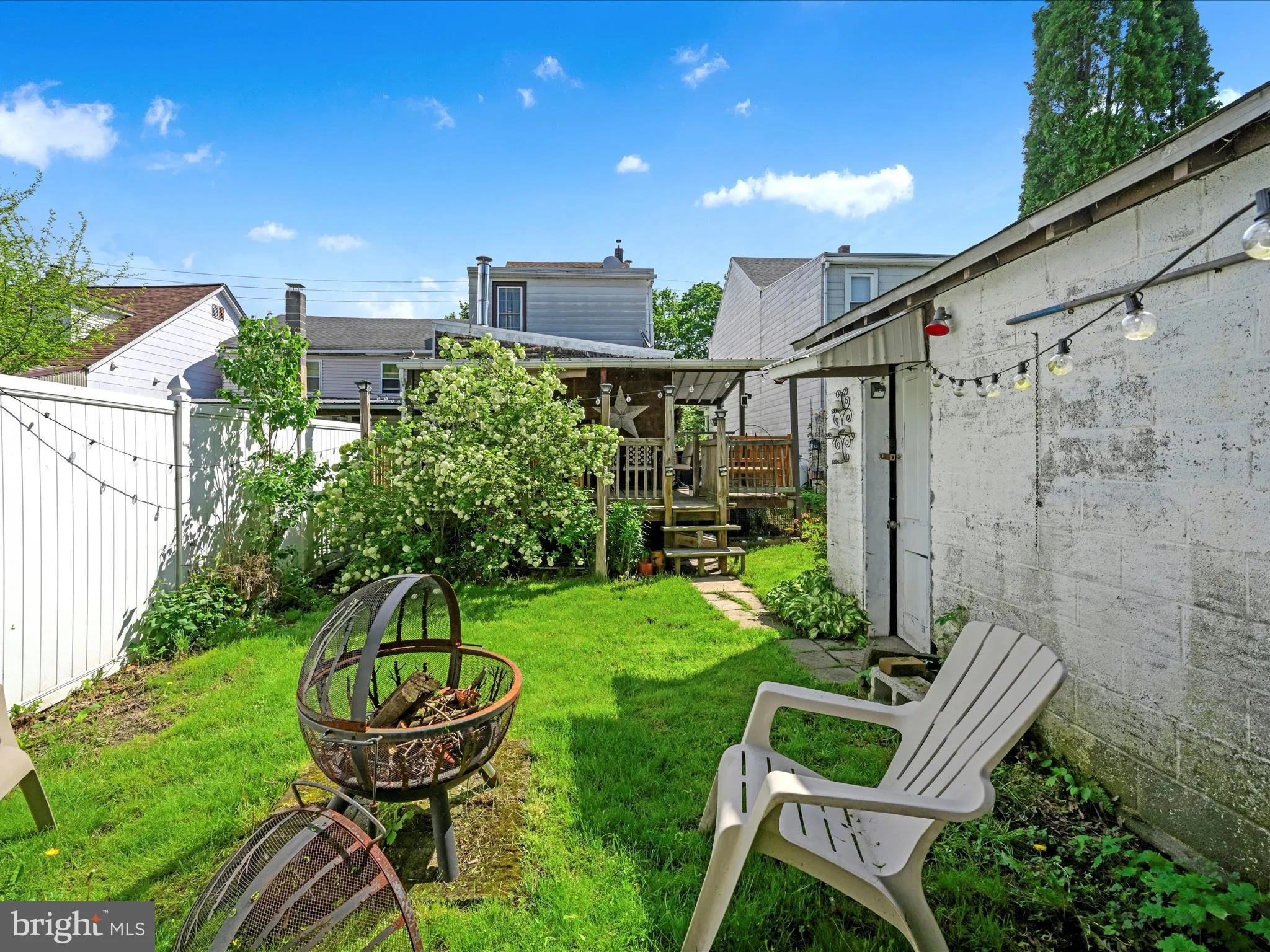 Saint Clair, Pennsylvania 17970, United States, 3 Bedrooms Bedrooms, ,2 BathroomsBathrooms,Residential,Pending,127459