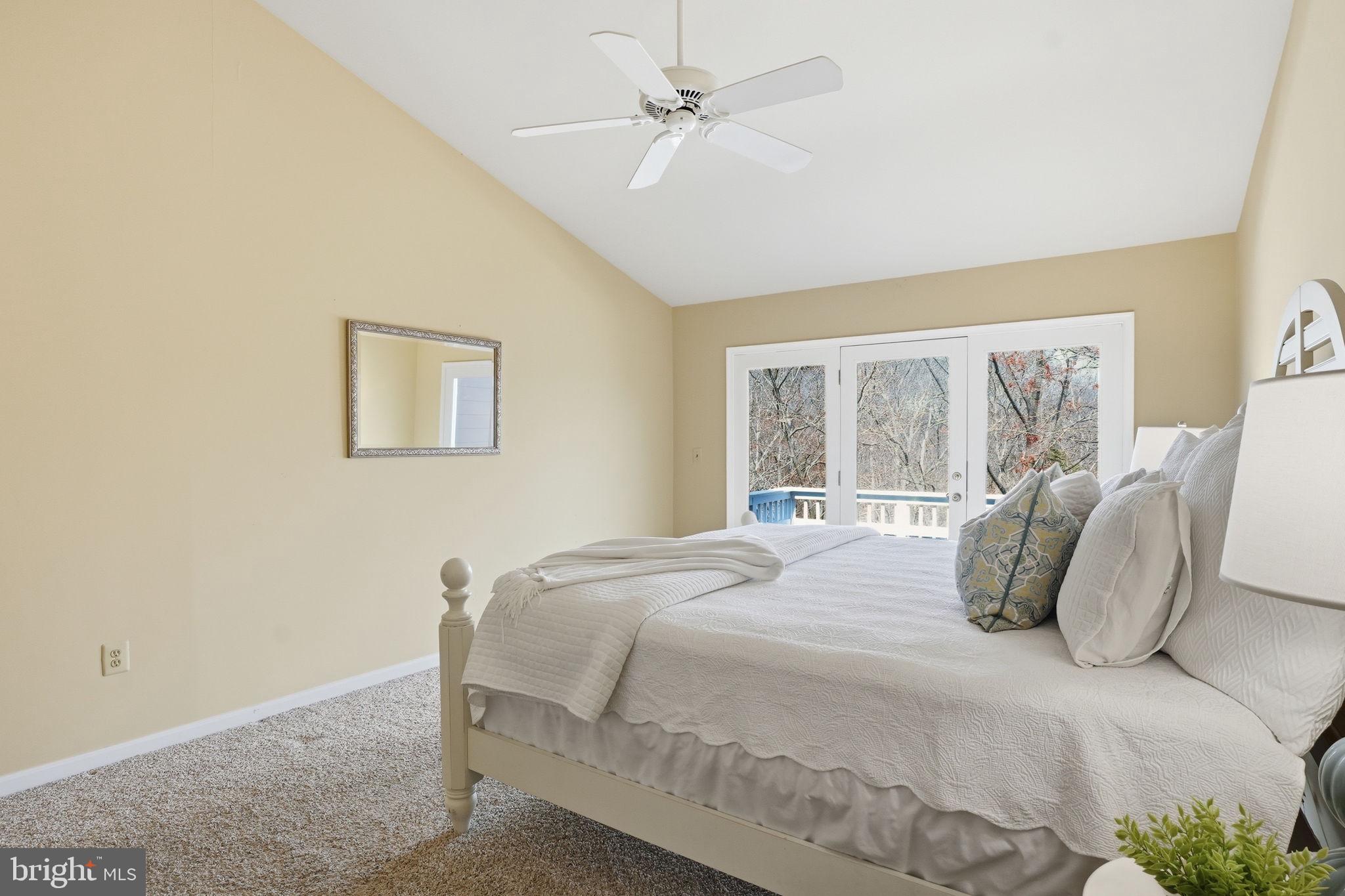 RIVA TRACE - Residential