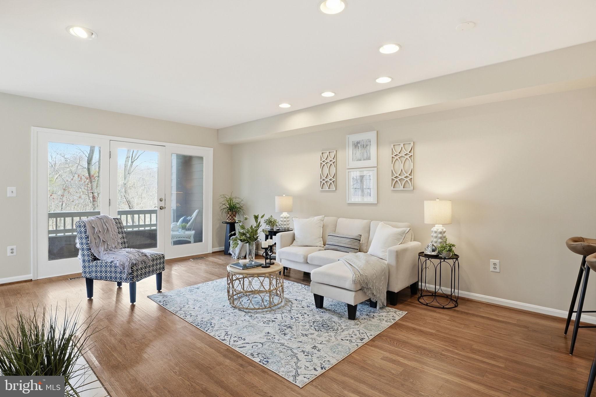 RIVA TRACE - Residential