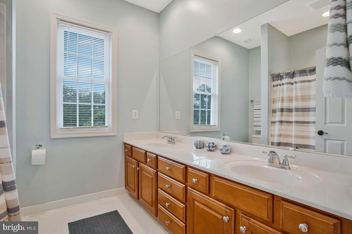 HOMEPORT FARM - Residential