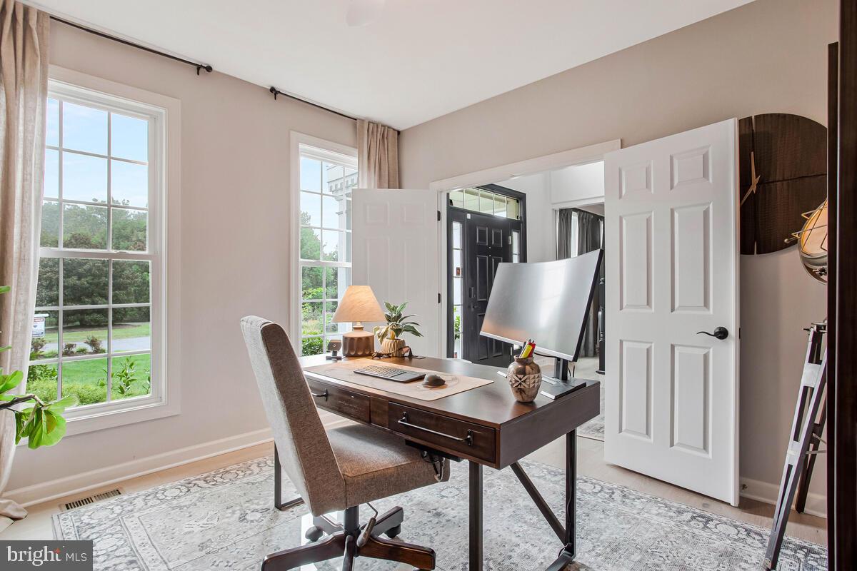 HOMEPORT FARM - Residential