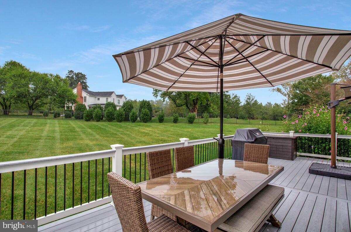 HOMEPORT FARM - Residential