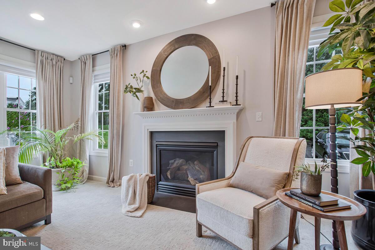 HOMEPORT FARM - Residential