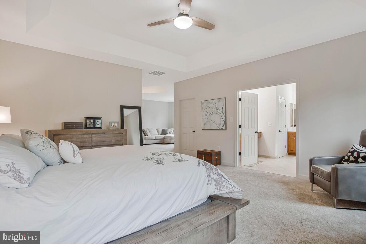 HOMEPORT FARM - Residential