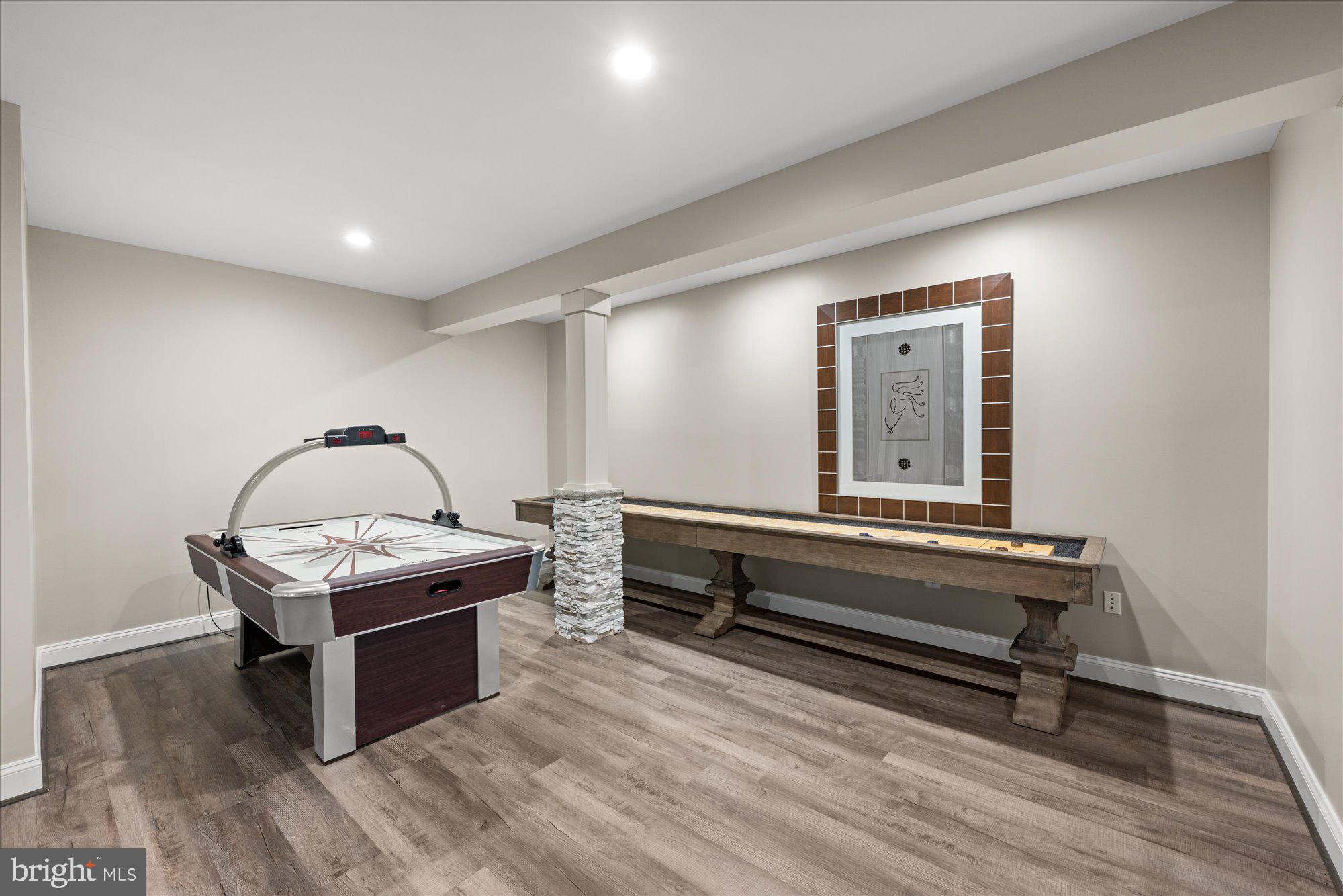 BELMONT COUNTRY CLUB - Residential