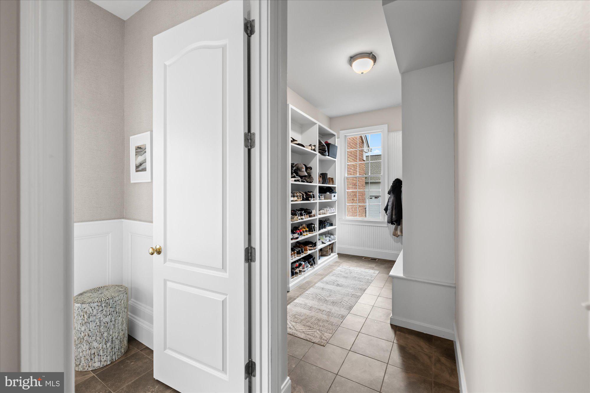 BELMONT COUNTRY CLUB - Residential