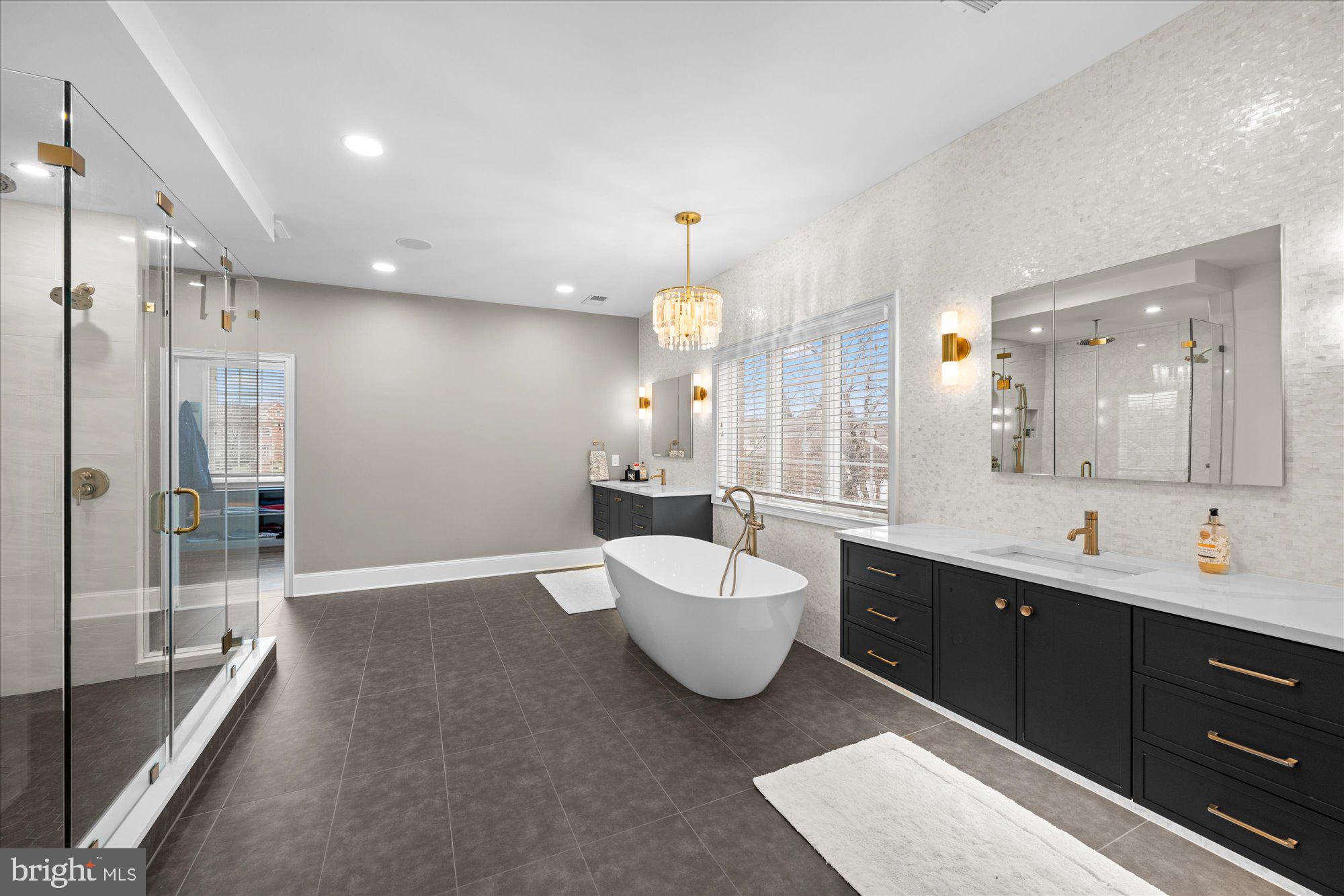 BELMONT COUNTRY CLUB - Residential