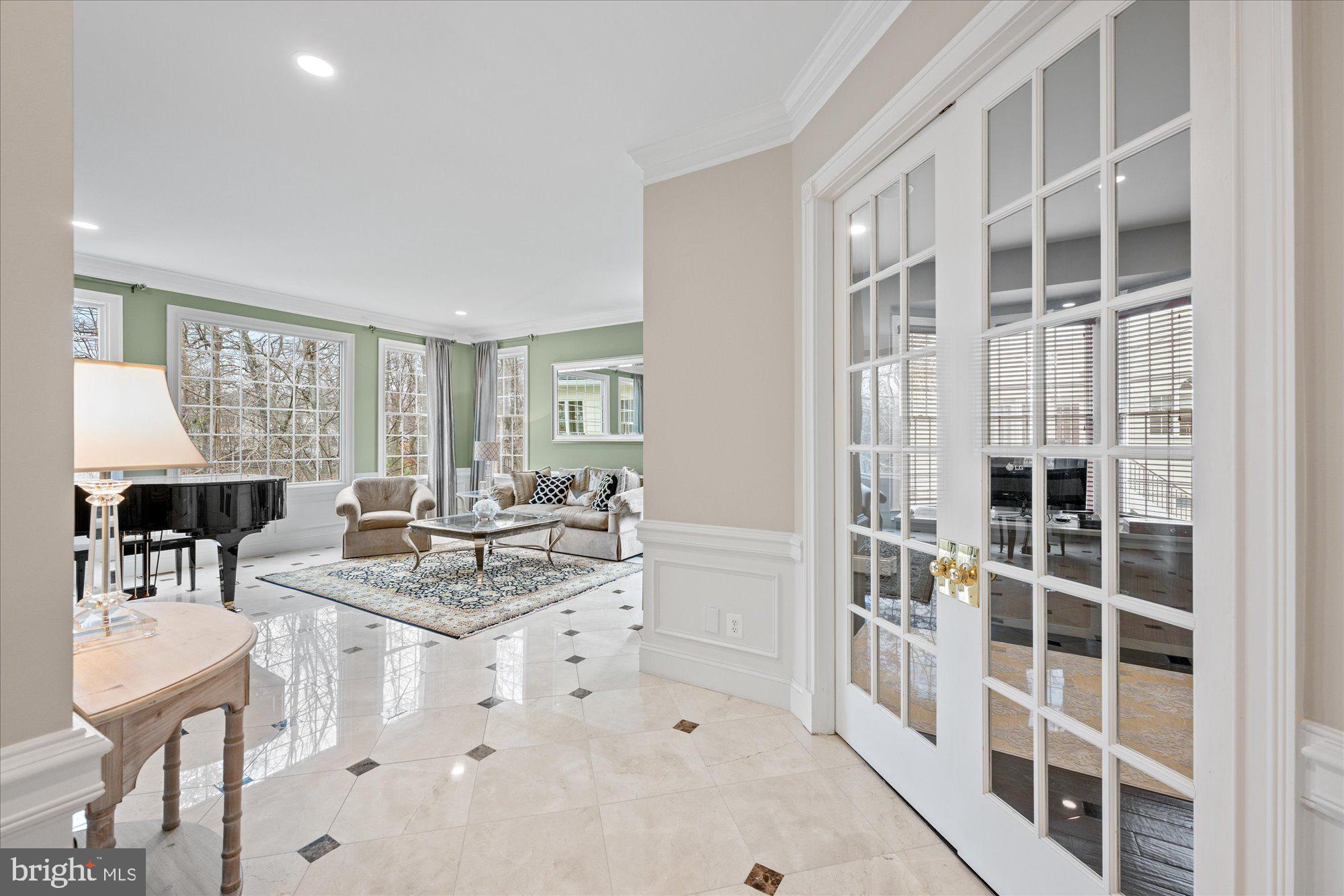 BELMONT COUNTRY CLUB - Residential