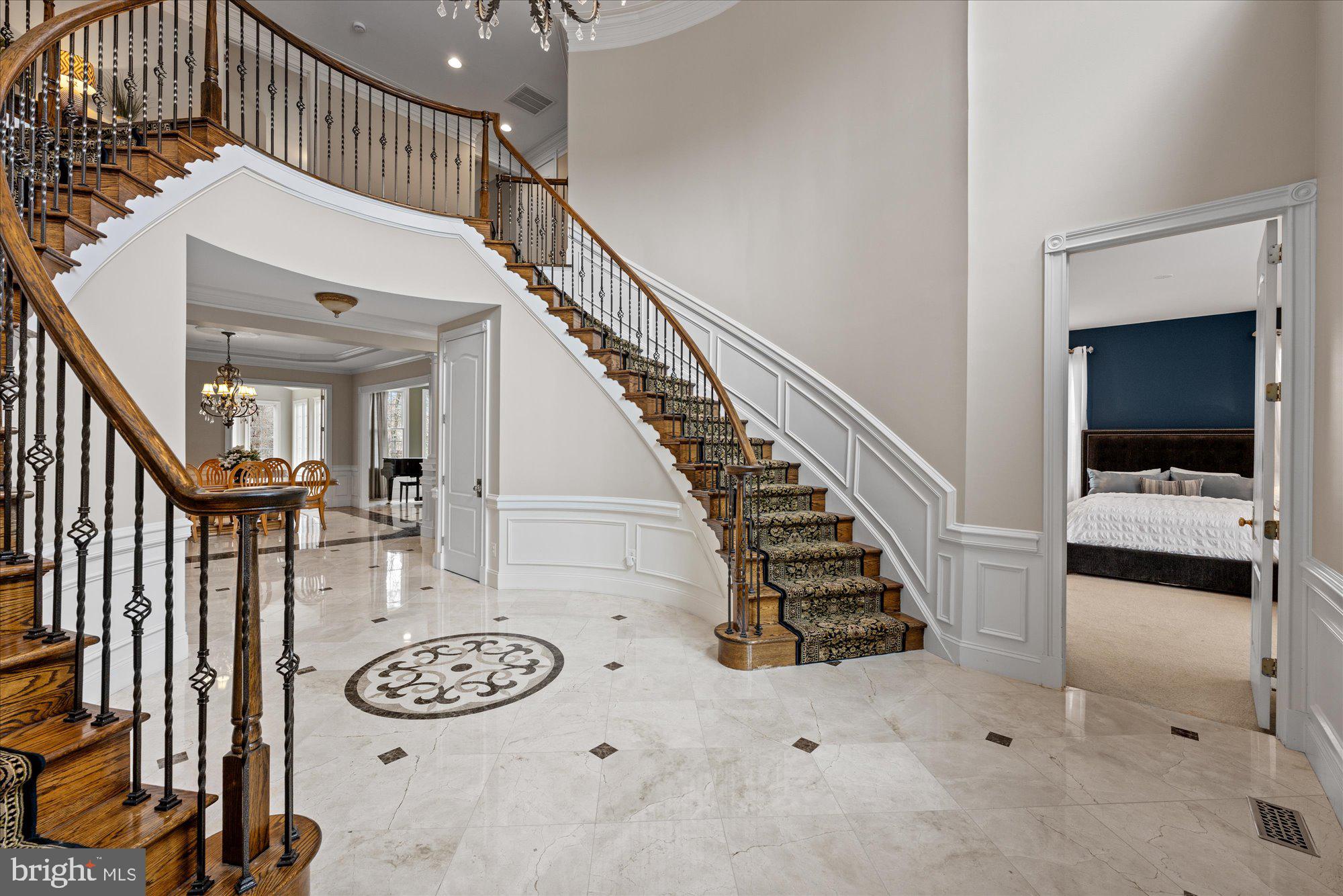 BELMONT COUNTRY CLUB - Residential