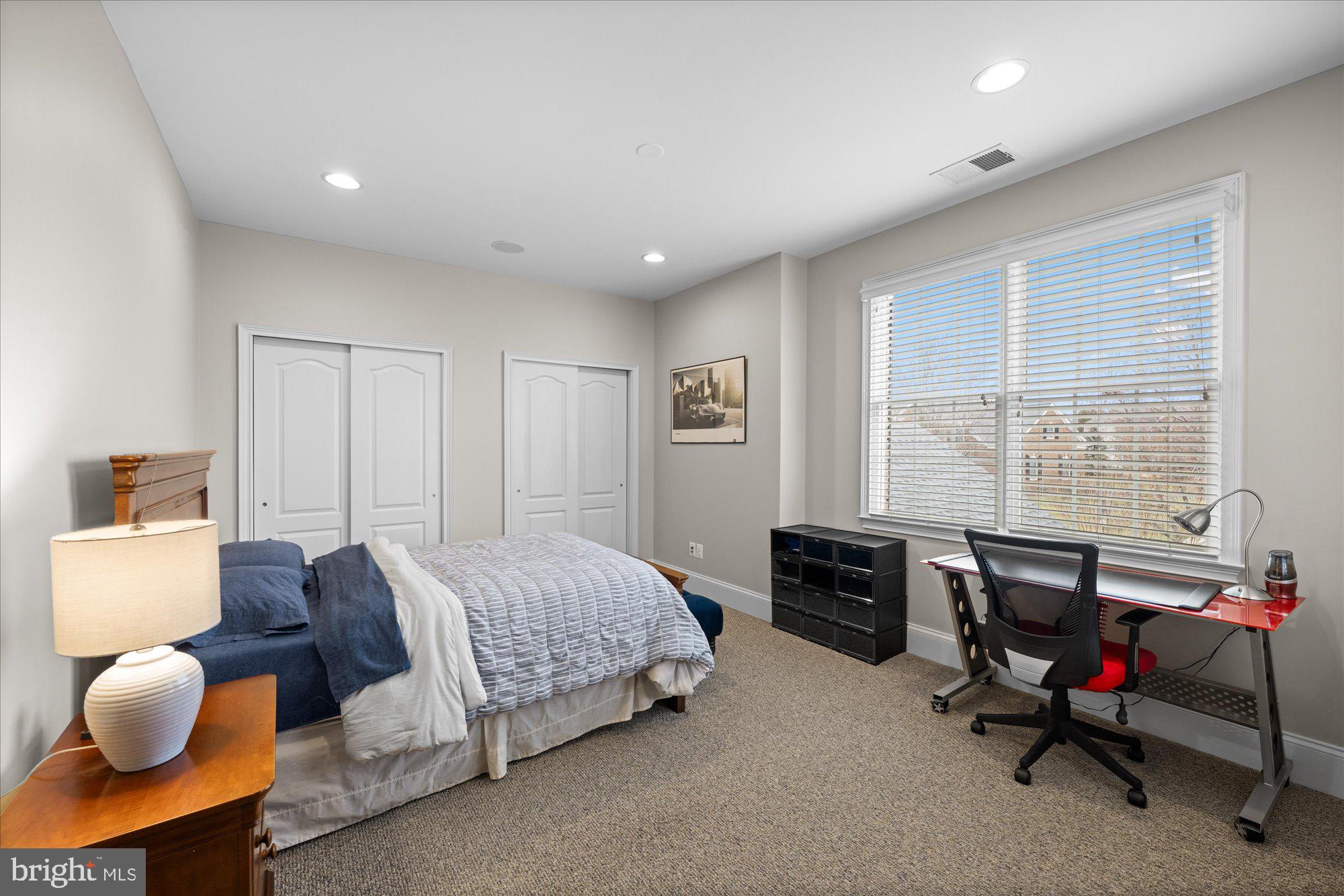 BELMONT COUNTRY CLUB - Residential