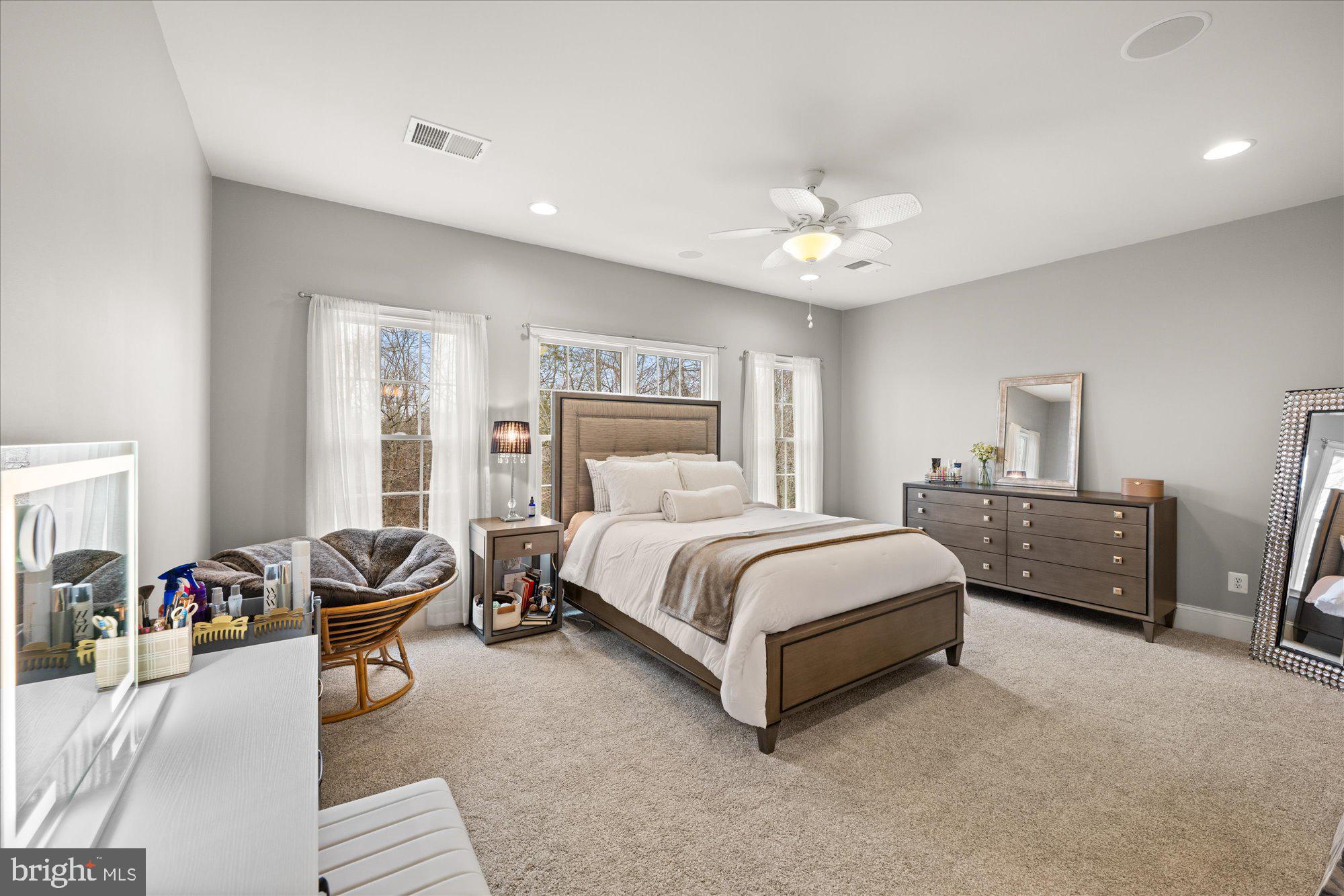 BELMONT COUNTRY CLUB - Residential