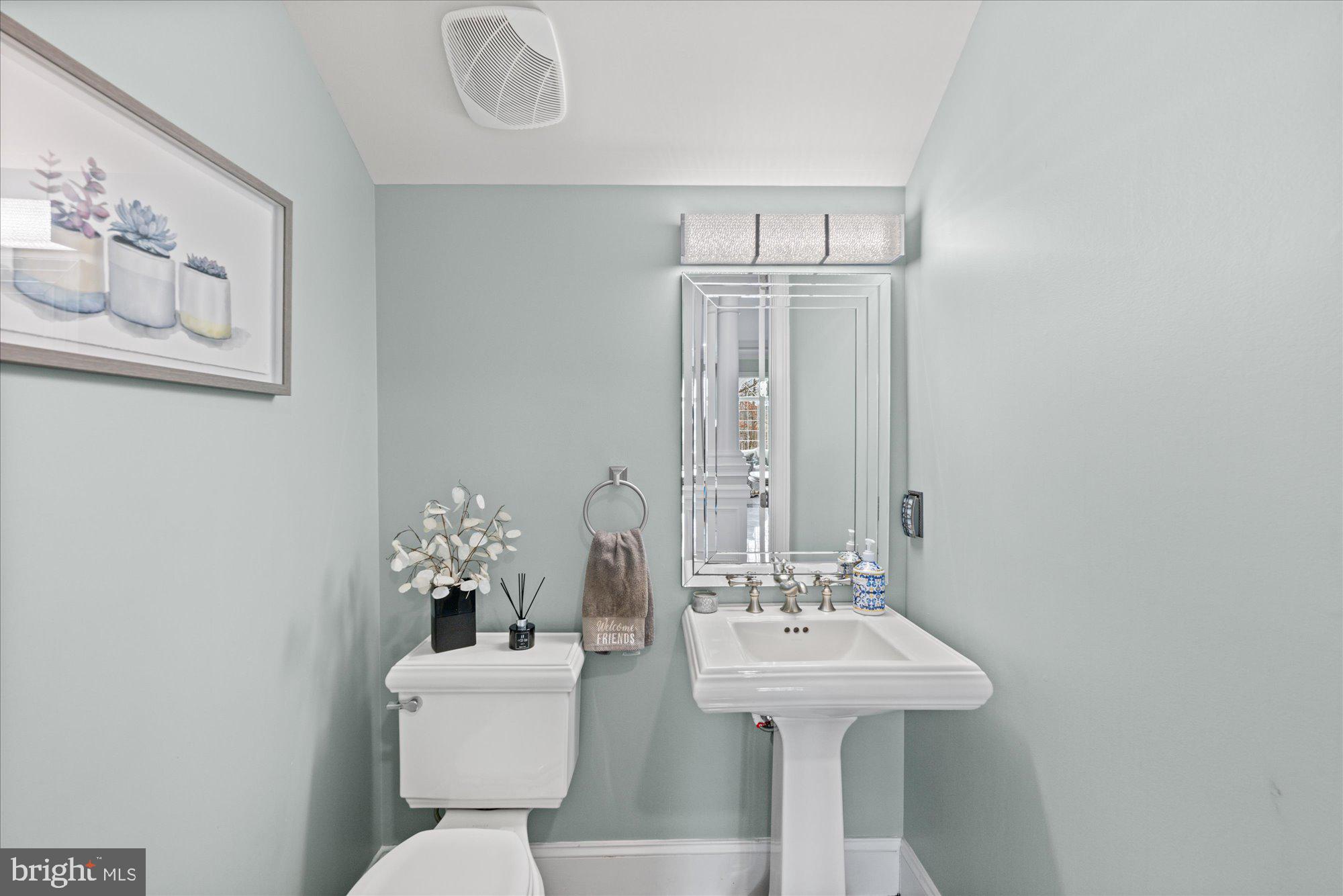 BELMONT COUNTRY CLUB - Residential