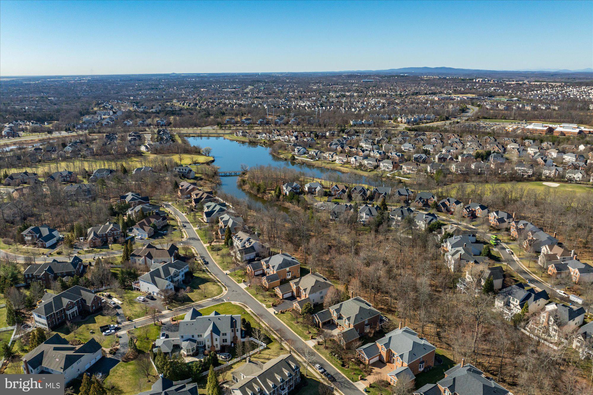 BELMONT COUNTRY CLUB - Residential