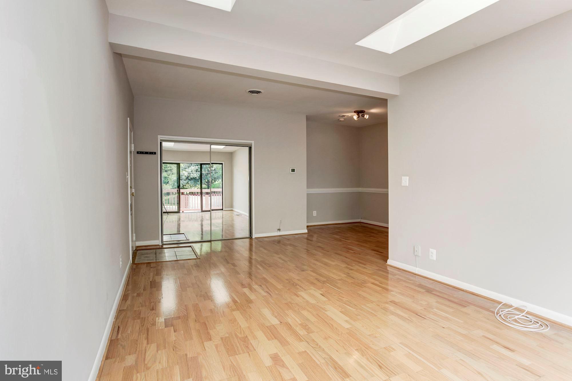 SEMINARY WALK - Residential