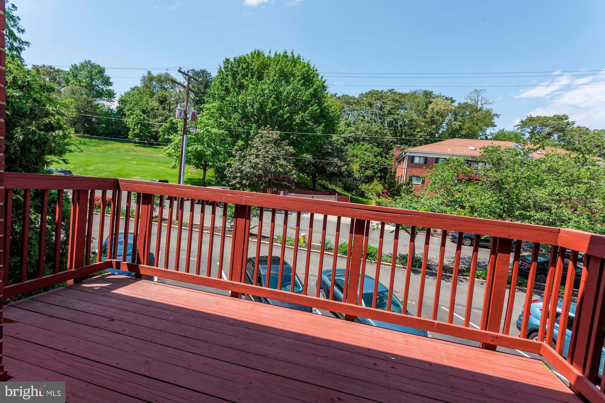 SEMINARY WALK - Residential