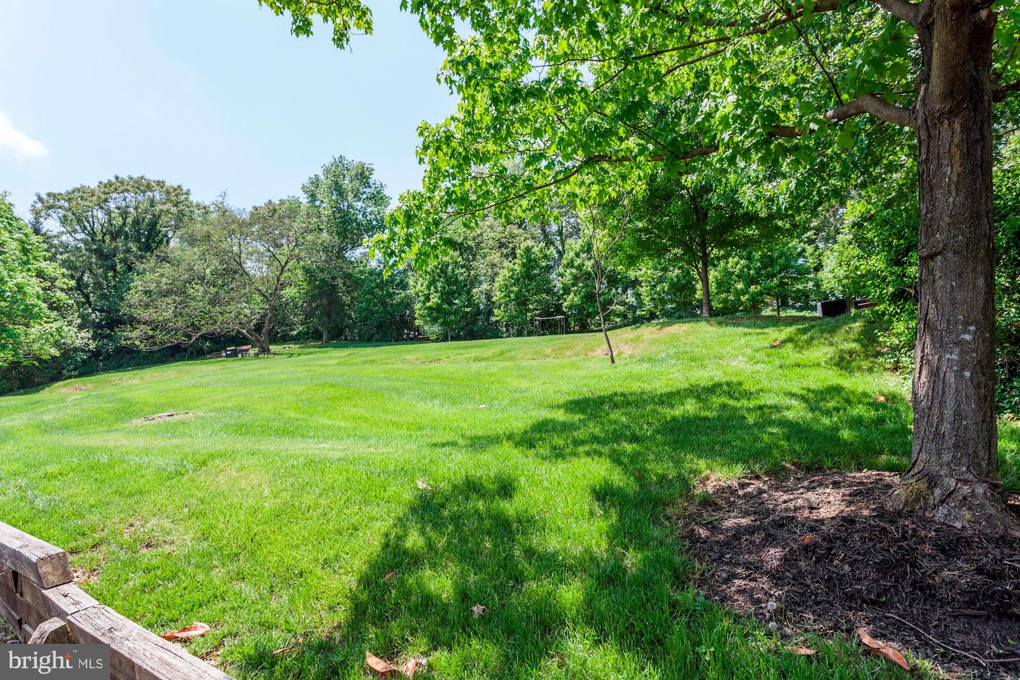 SEMINARY WALK - Residential