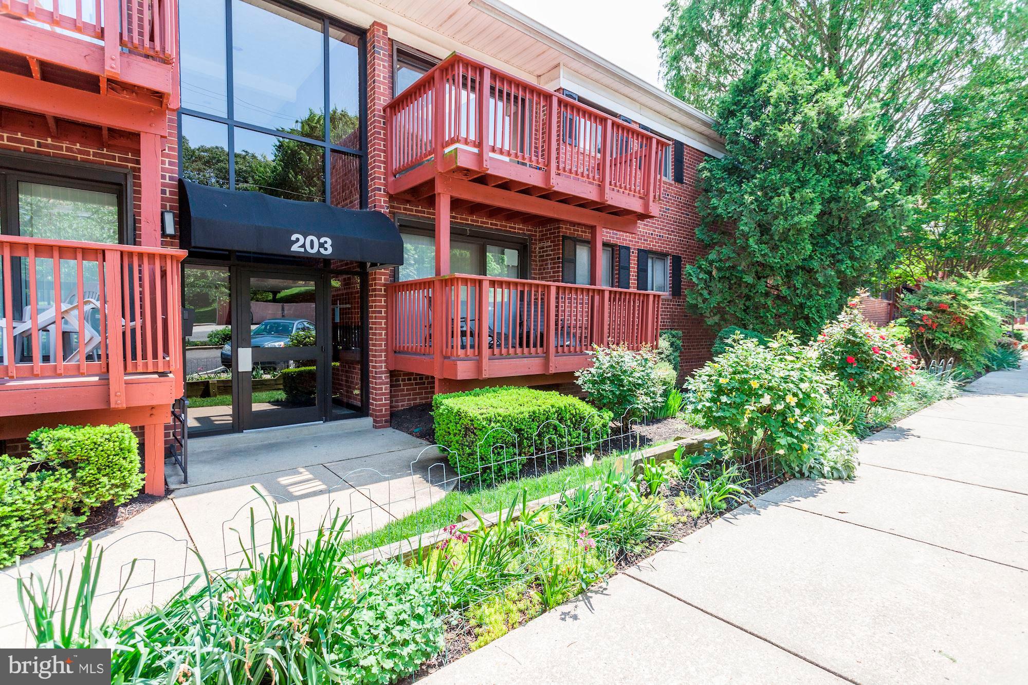 SEMINARY WALK - Residential