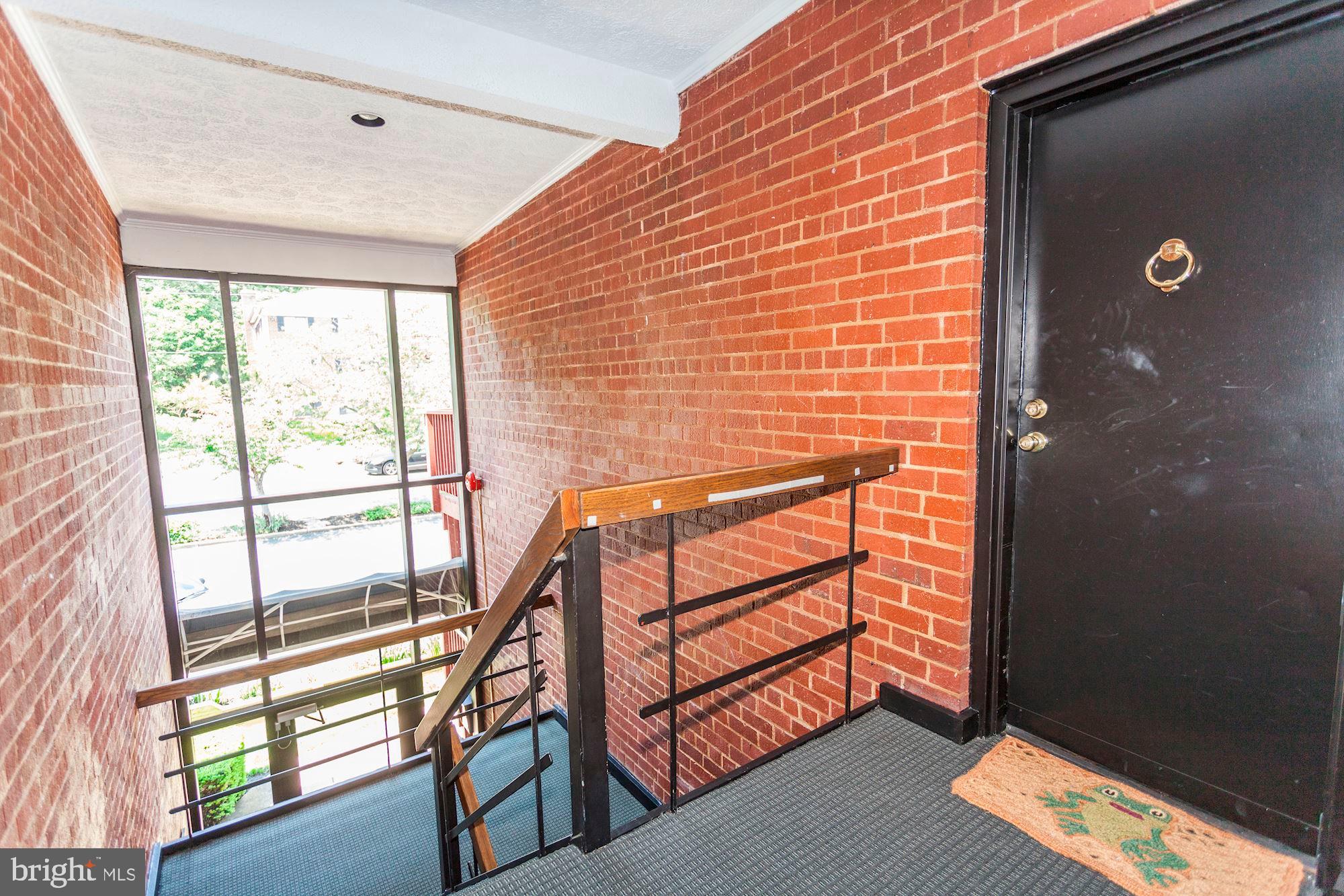 SEMINARY WALK - Residential